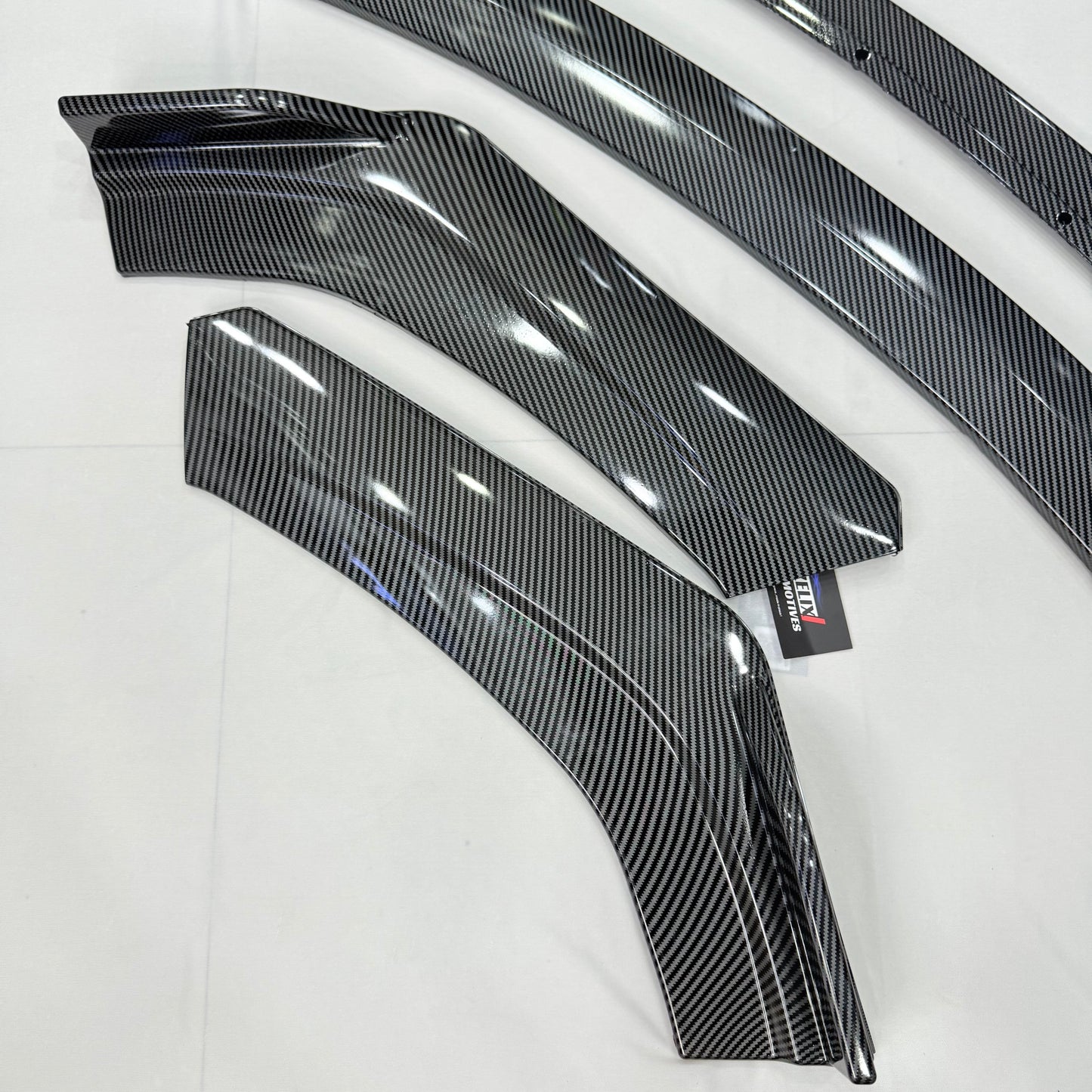 Universal 4 Pc Carbon Fiber Front Splitters with Lip | ABS