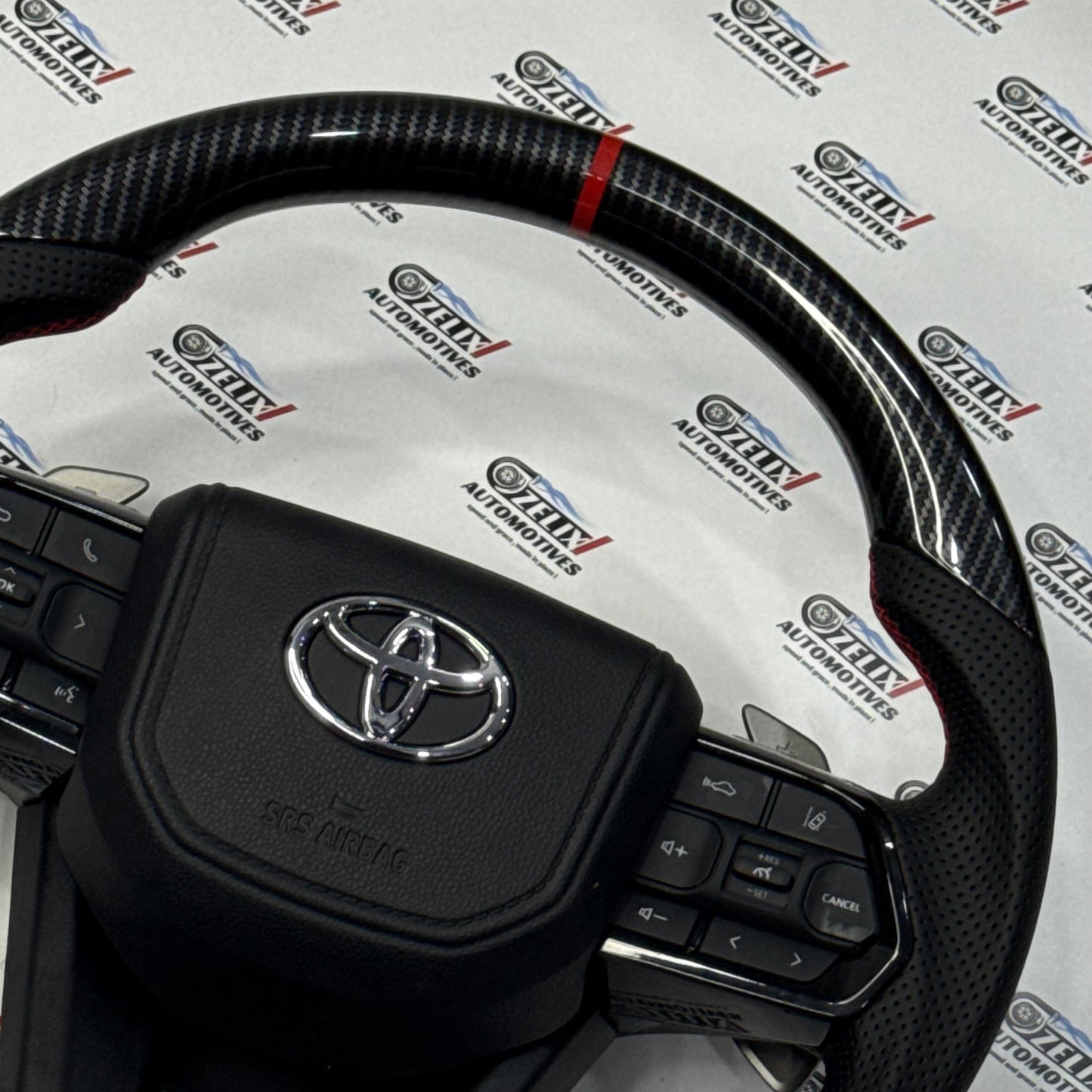 Crysta, Fortuner, Hilux, Innova Carbon Fiber Steering Wheel | Aftermarket