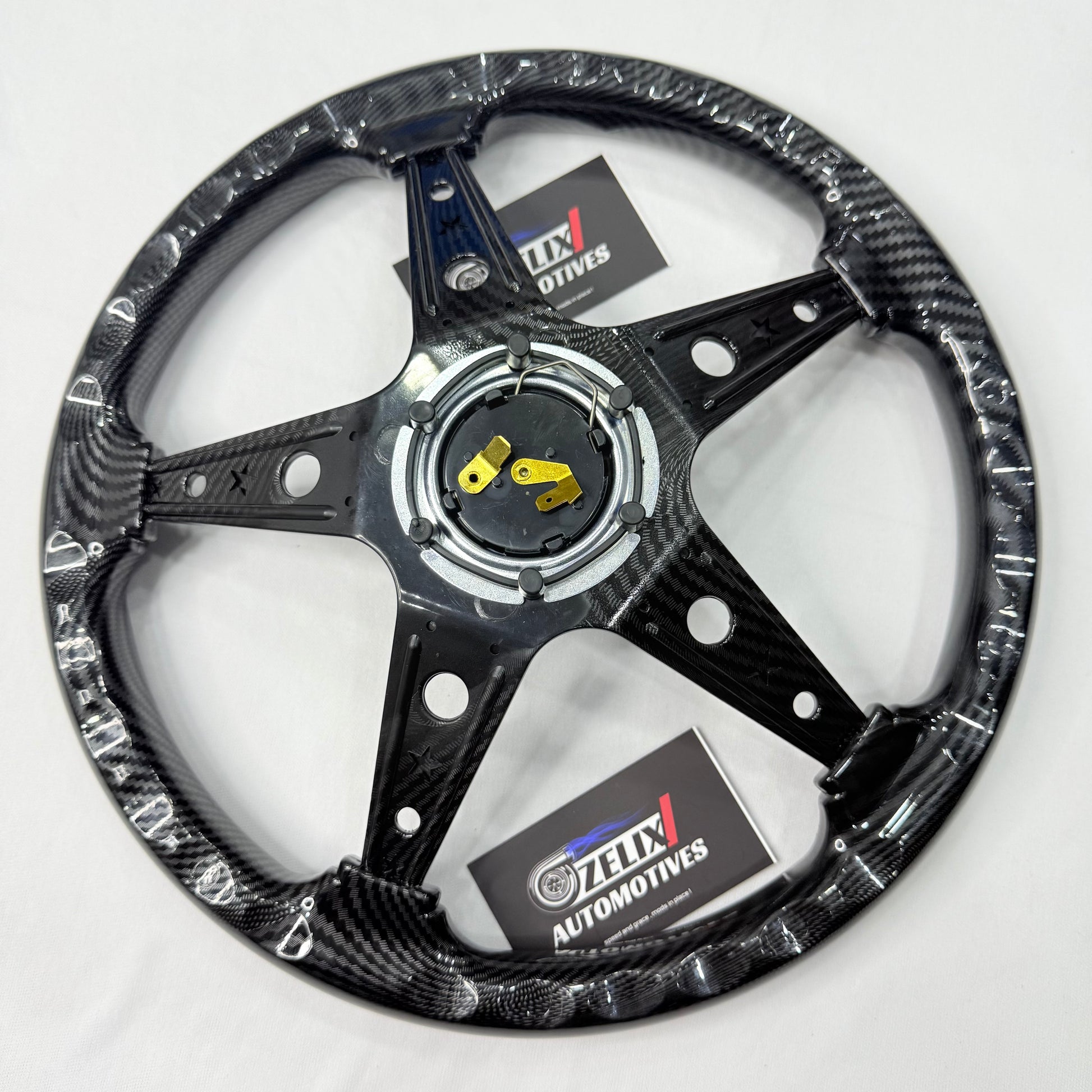Easy to Install 5-spoke steering wheel