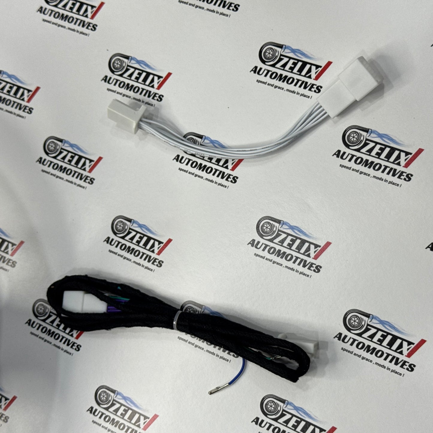 Crysta, Fortuner, Hilux, Innova Carbon Fiber Steering Wheel | Aftermarket