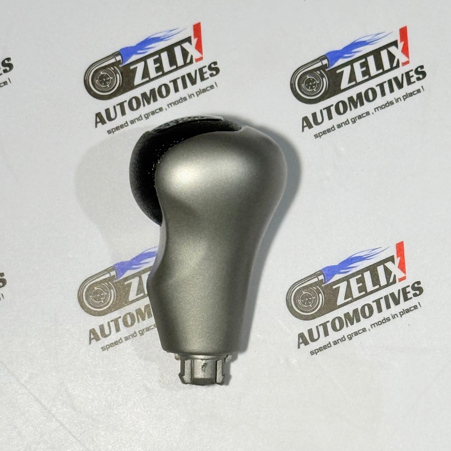 Honda Civic OEM-Style Gear Knob | Comfortable anti-slip grip