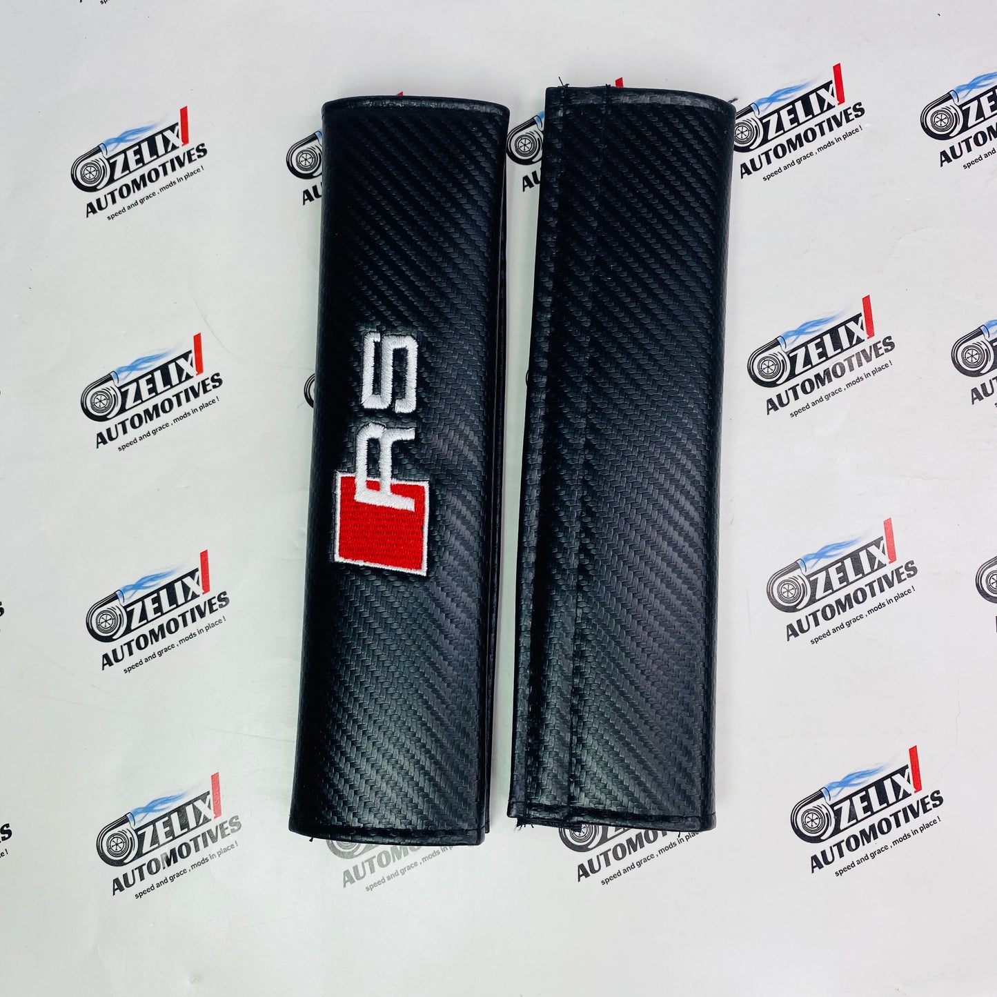 Carbon Fiber Finish Shoulder Pads | Universal Aftermarket Seat Belt Cushion (Pair)