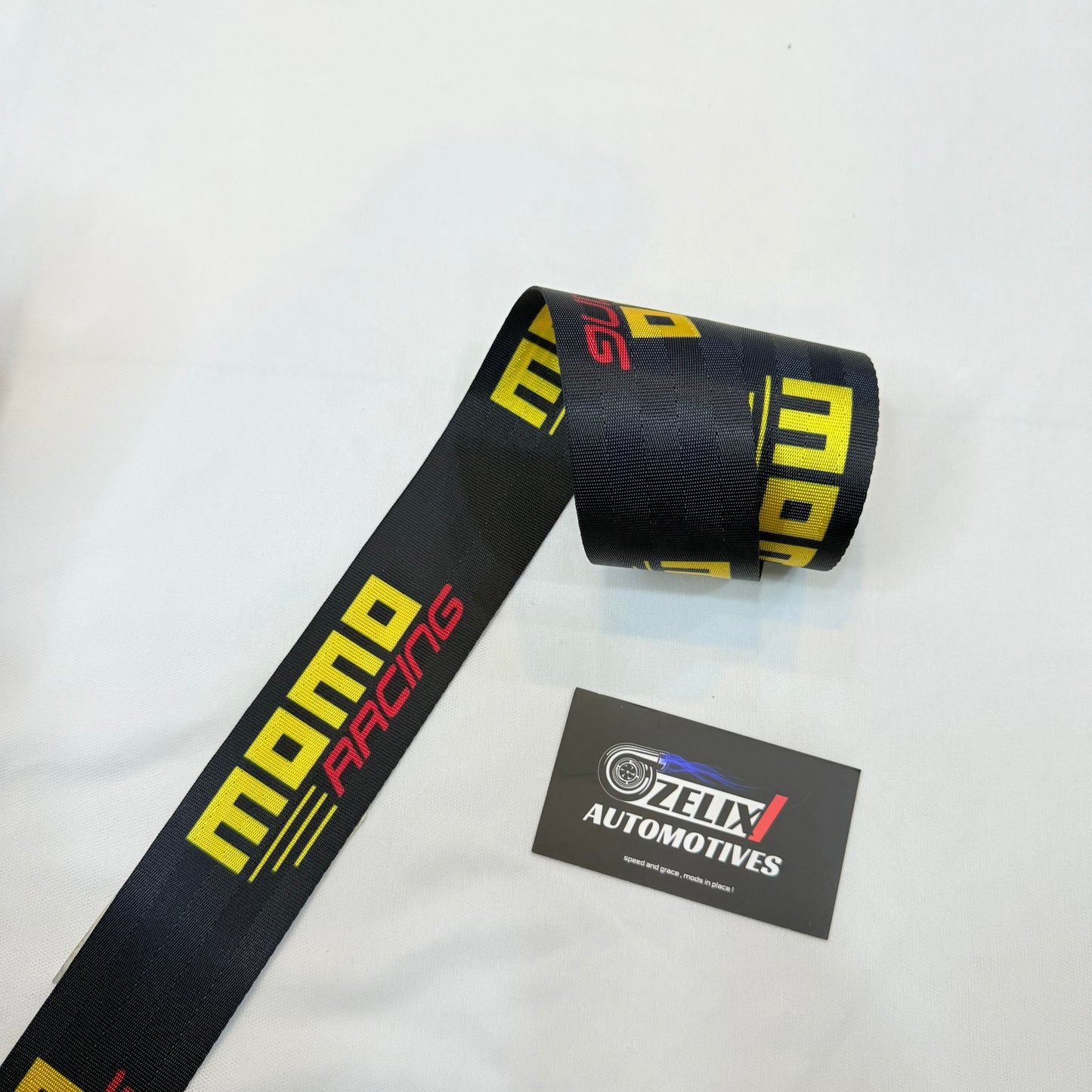 Universal car seat strap in Black