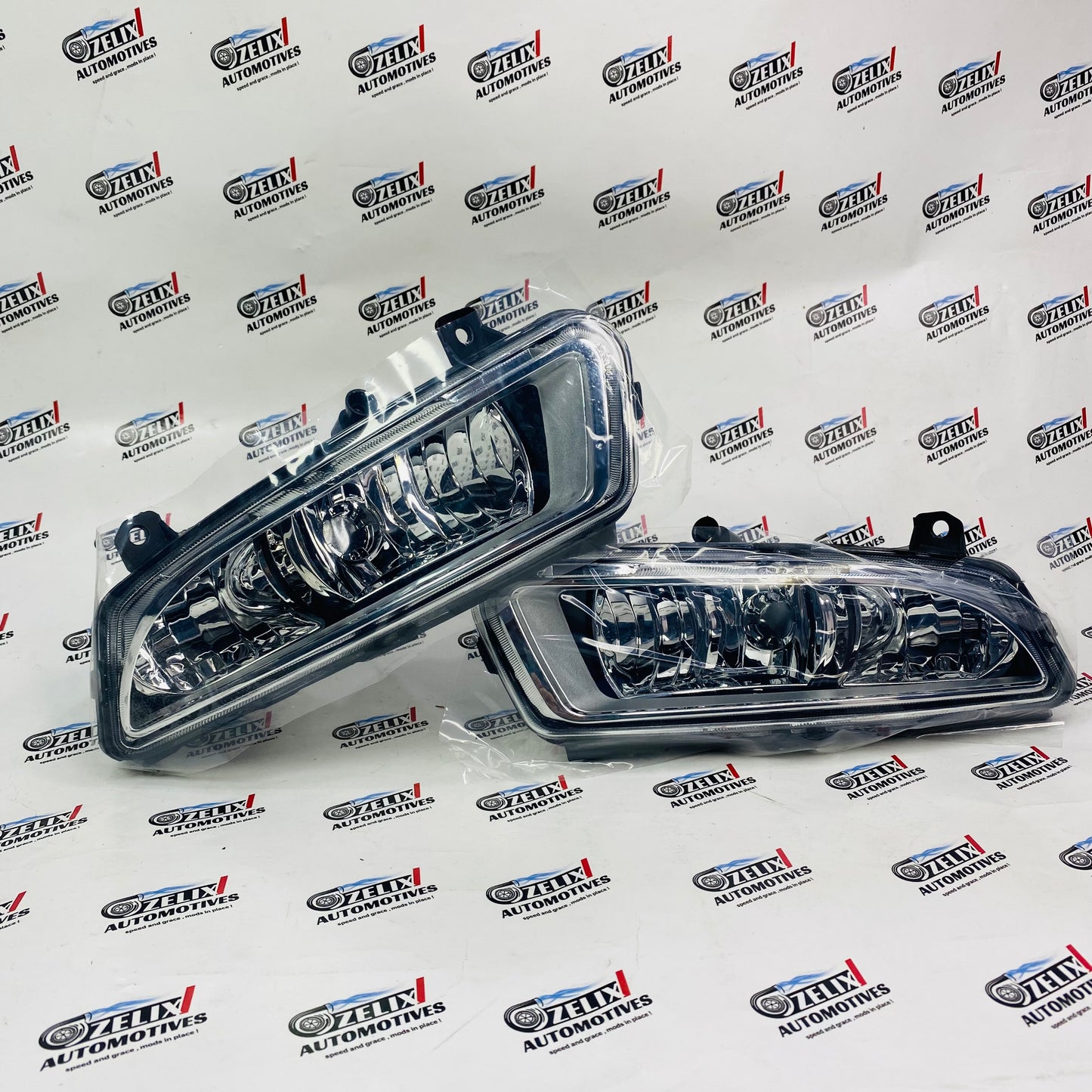 Polo Type 1 fog lamp kit with clear lens