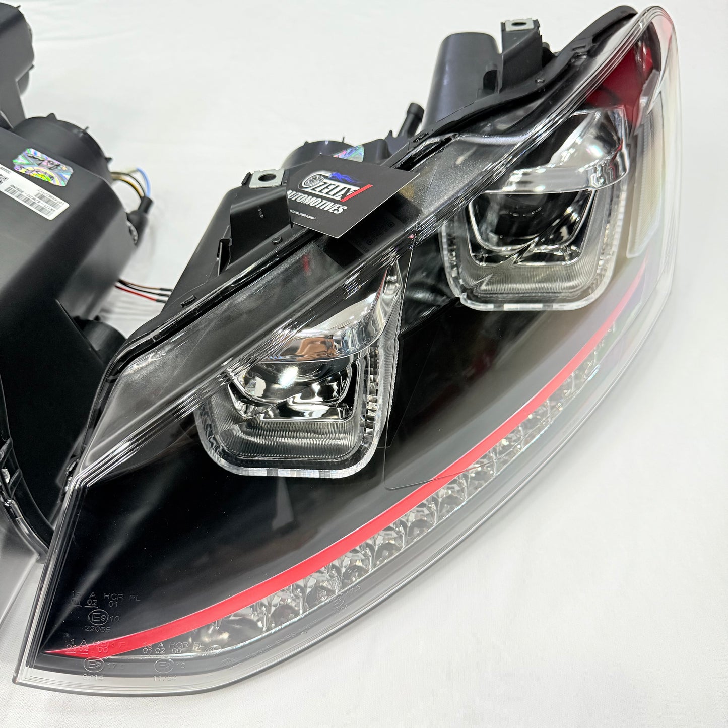 Polo UU Style Red Line Projector Headlights | Aftermarket