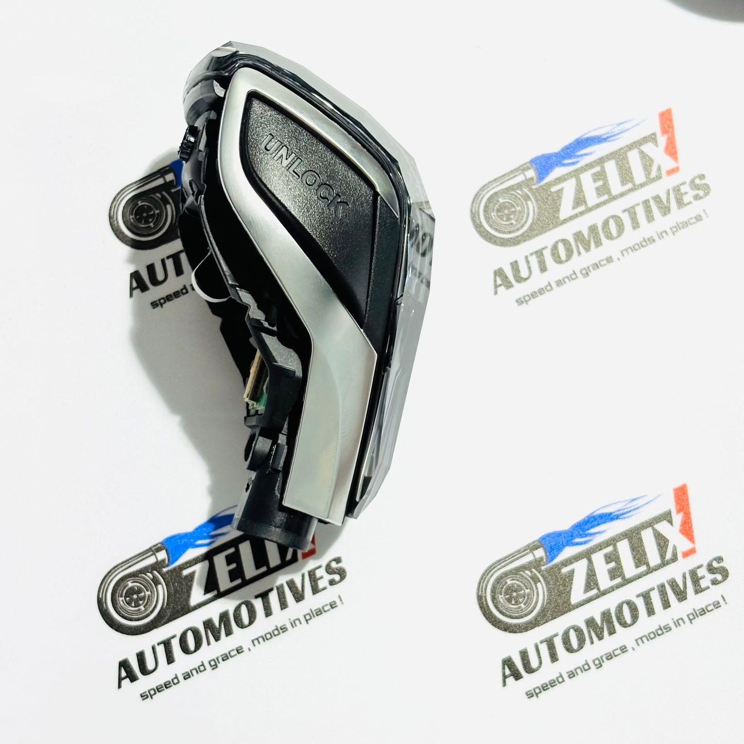 Crystal Gear Knob Compatible with BMW 5-Series G30 | Premium Luxury Look