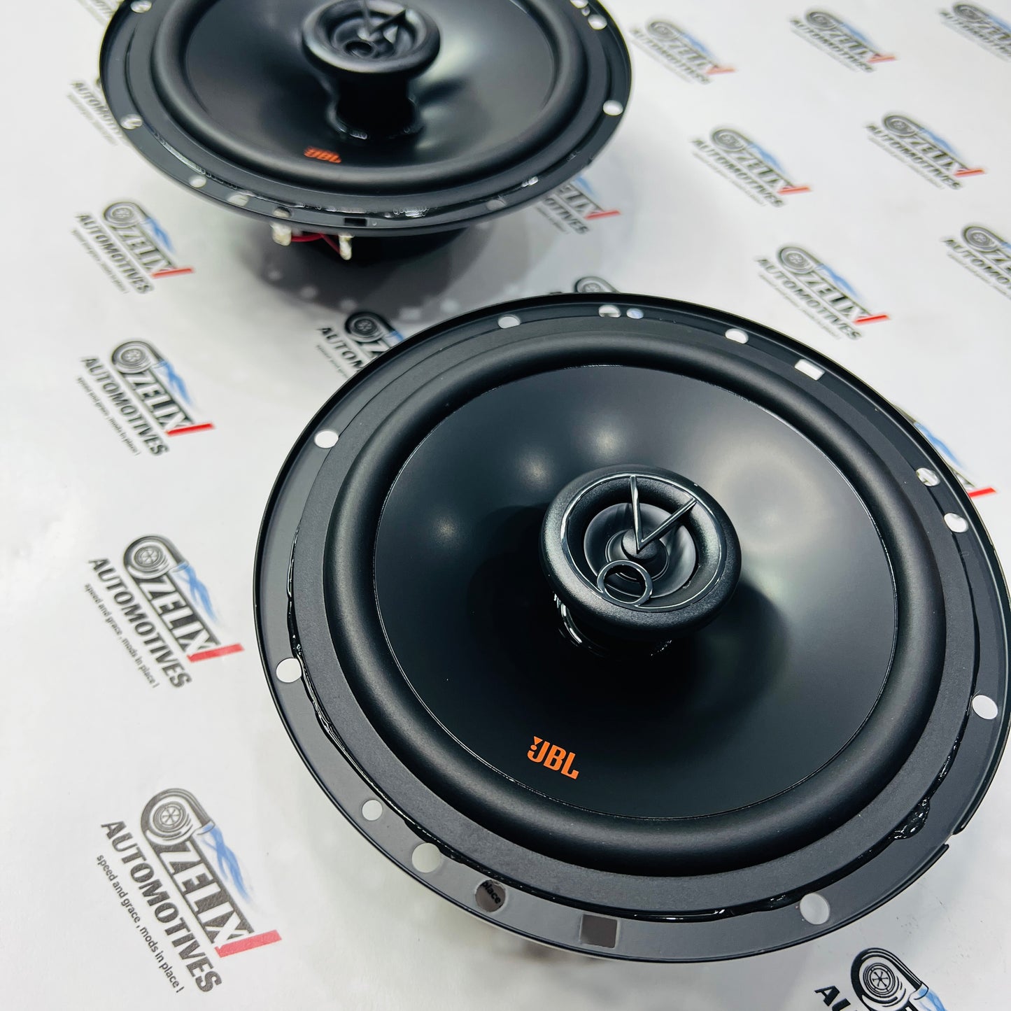 JBL Stage2 | 6.5 Inch 400W 2-Way Coaxial Car Speaker