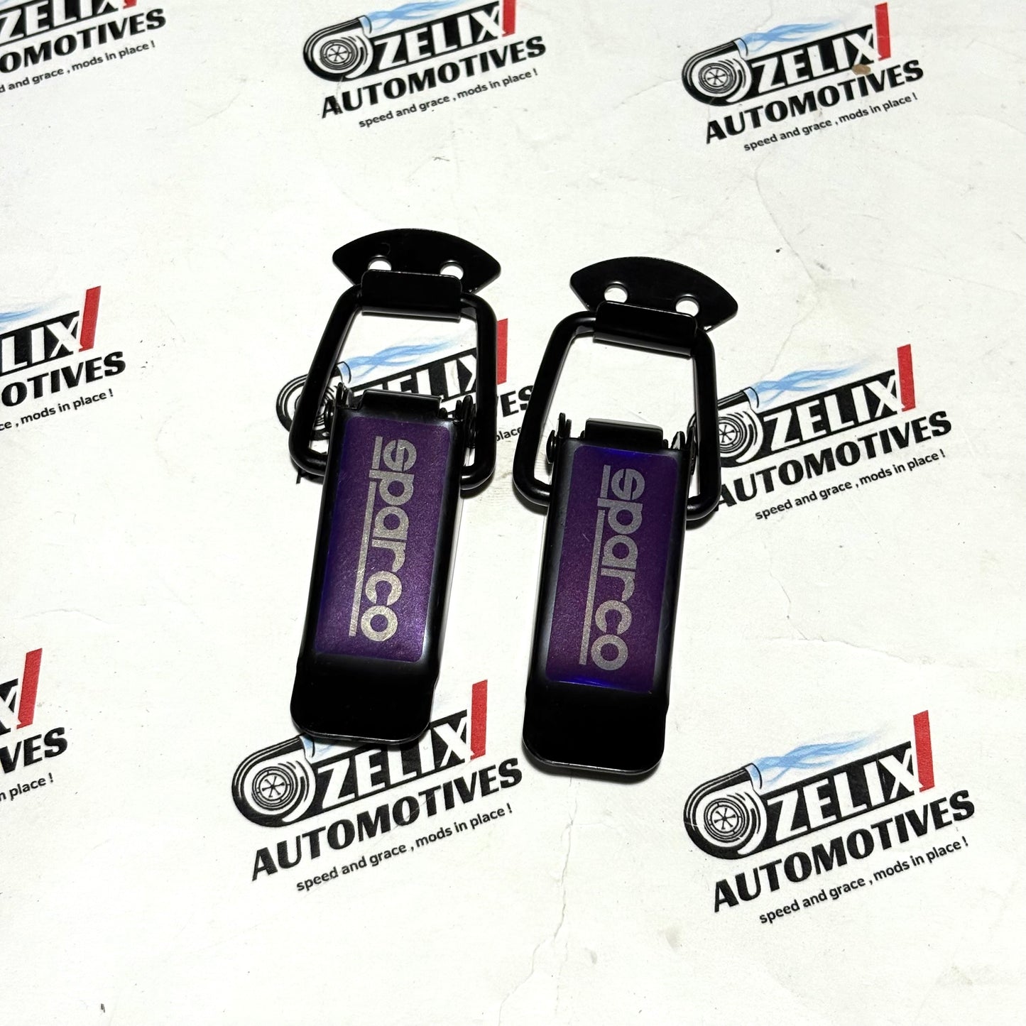 Universal Bumper Clips | Premium Aluminium Carbon Fiber and Burnt Finish