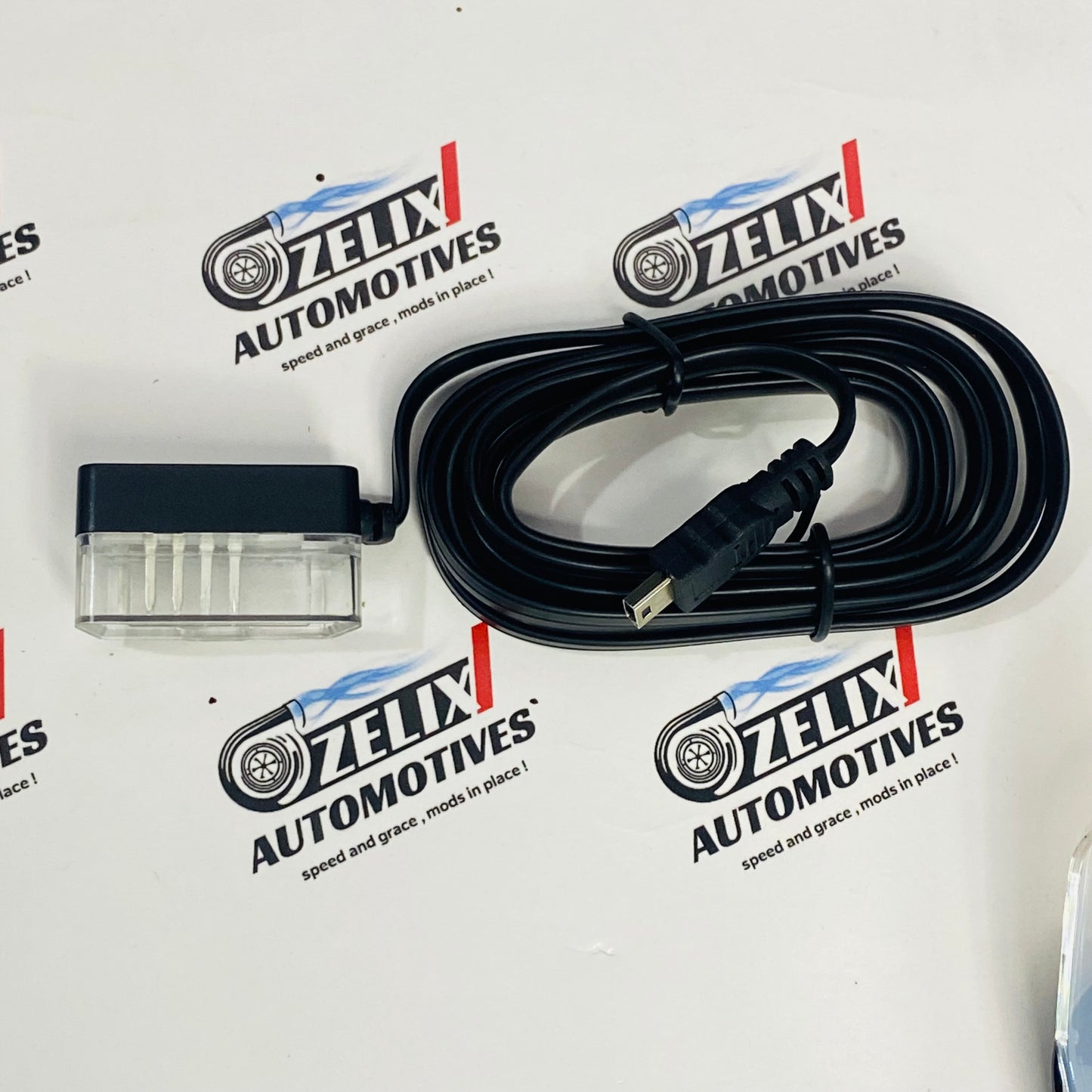 Head-Up Display – OBD & GPS Digital Speedometer