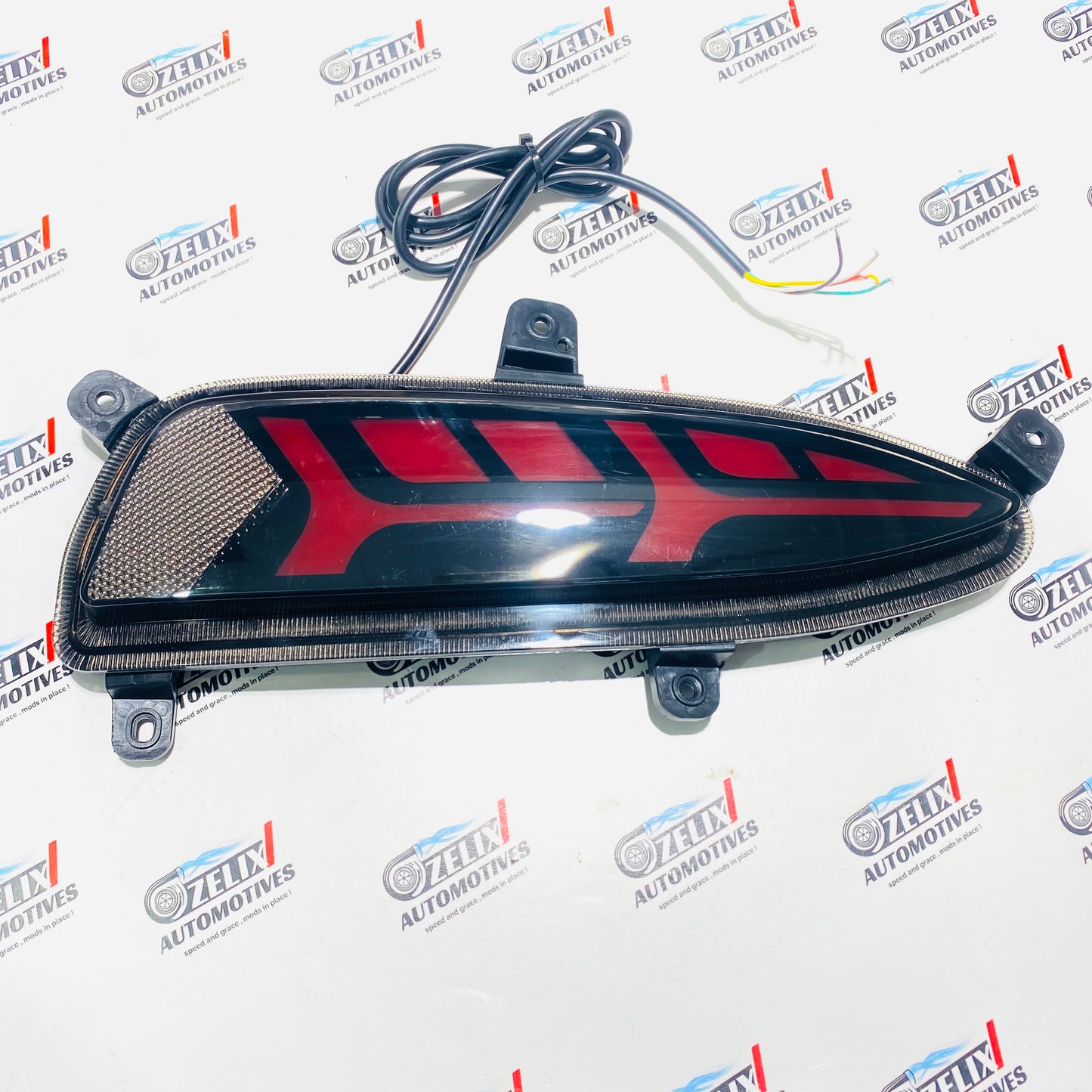 Hyundai i20 Elite LED Reflector Lights | Matrix Style Rear Bumper Lamp (2018+)