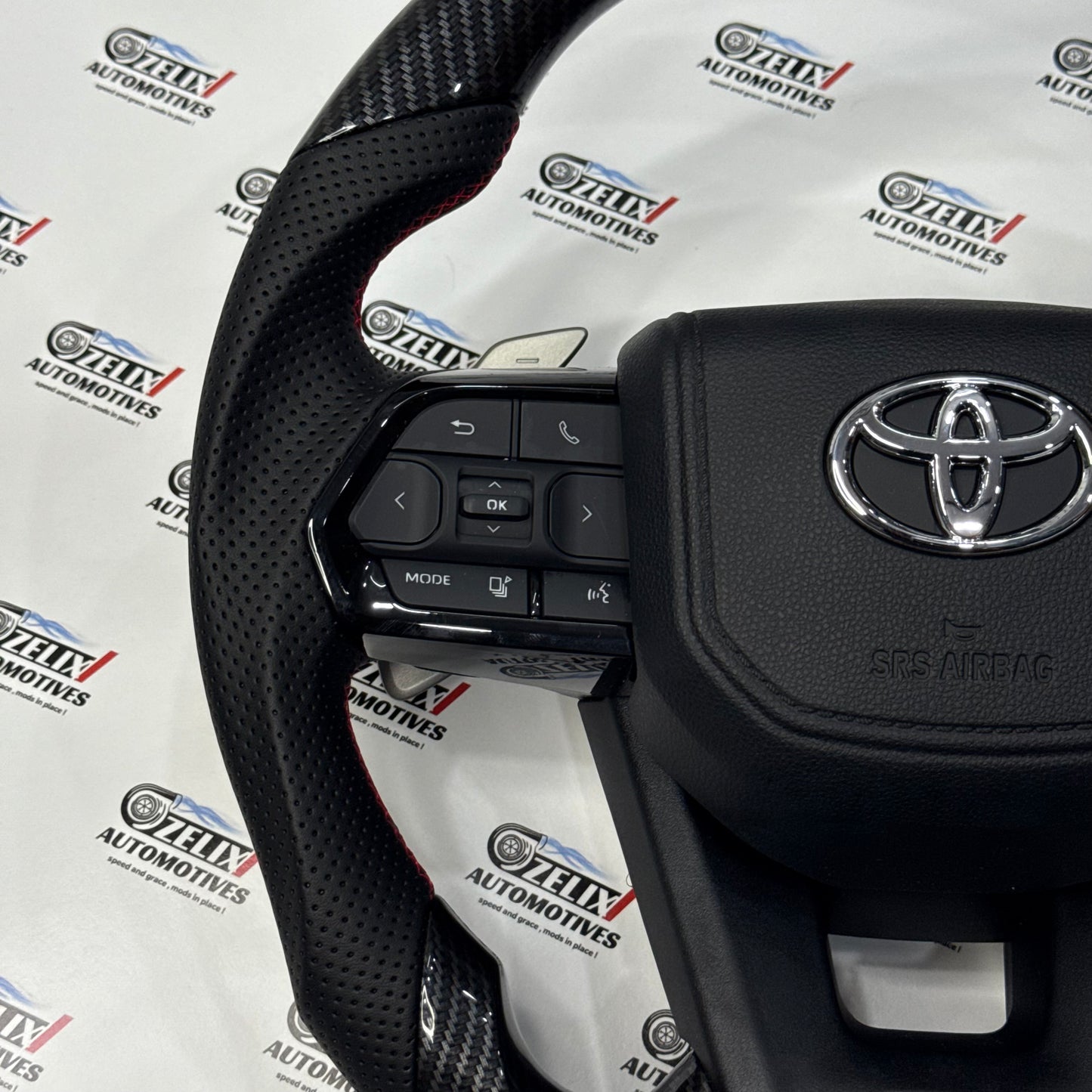 Crysta, Fortuner, Hilux, Innova Carbon Fiber Steering Wheel | Aftermarket