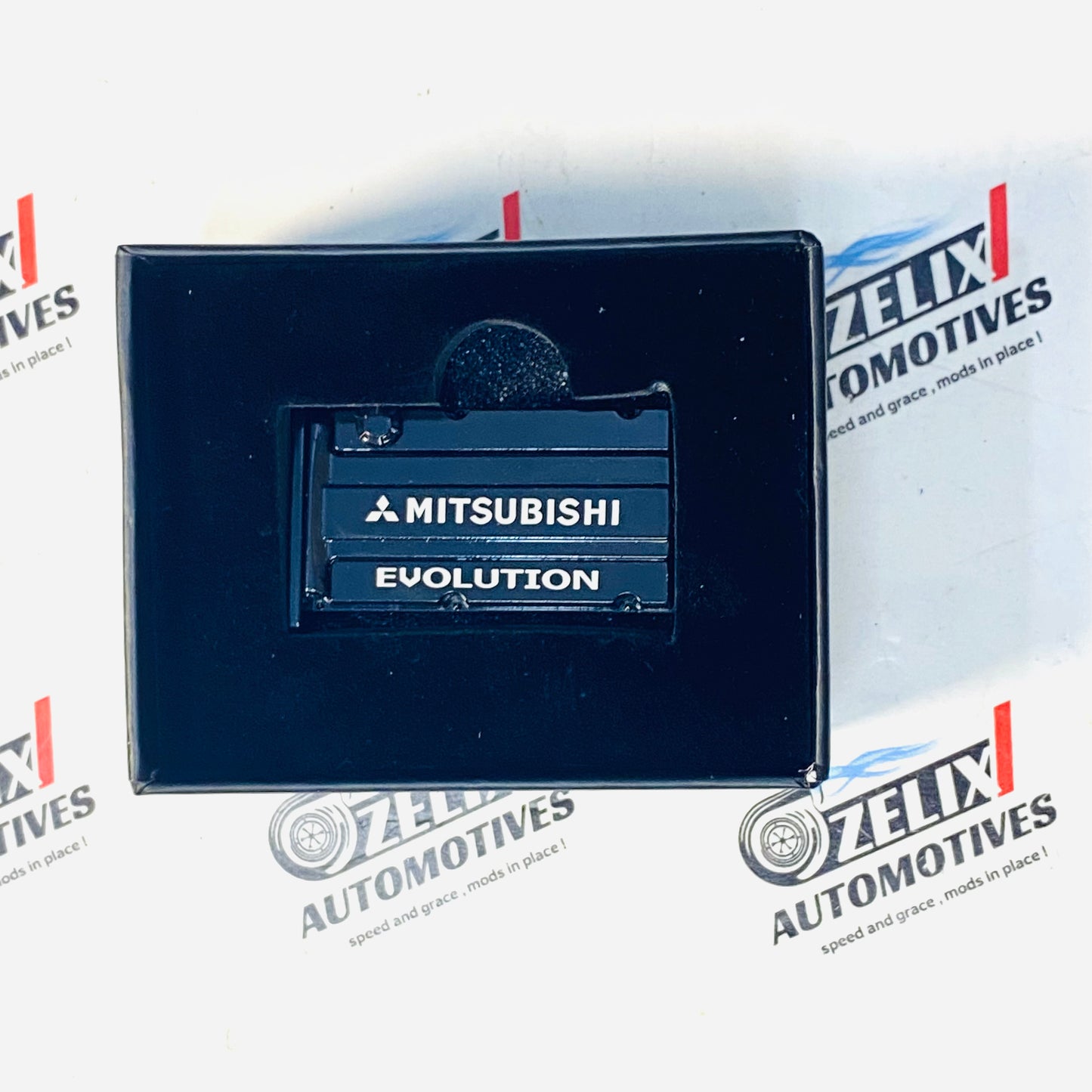 Engine Cover Style Magnetic AC Vent Perfume