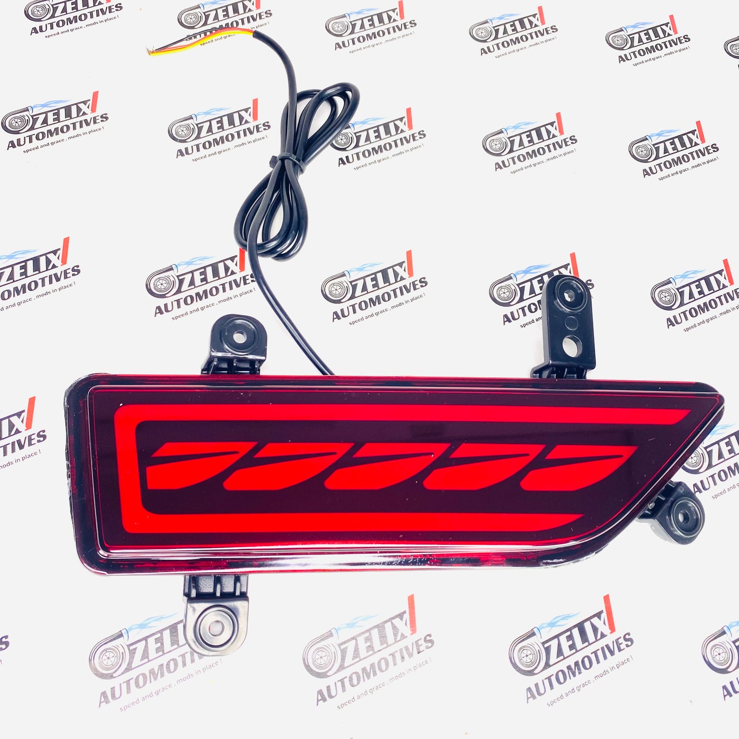 Mahindra XUV300 LED Rear Reflector Lights | Aftermarket Lights