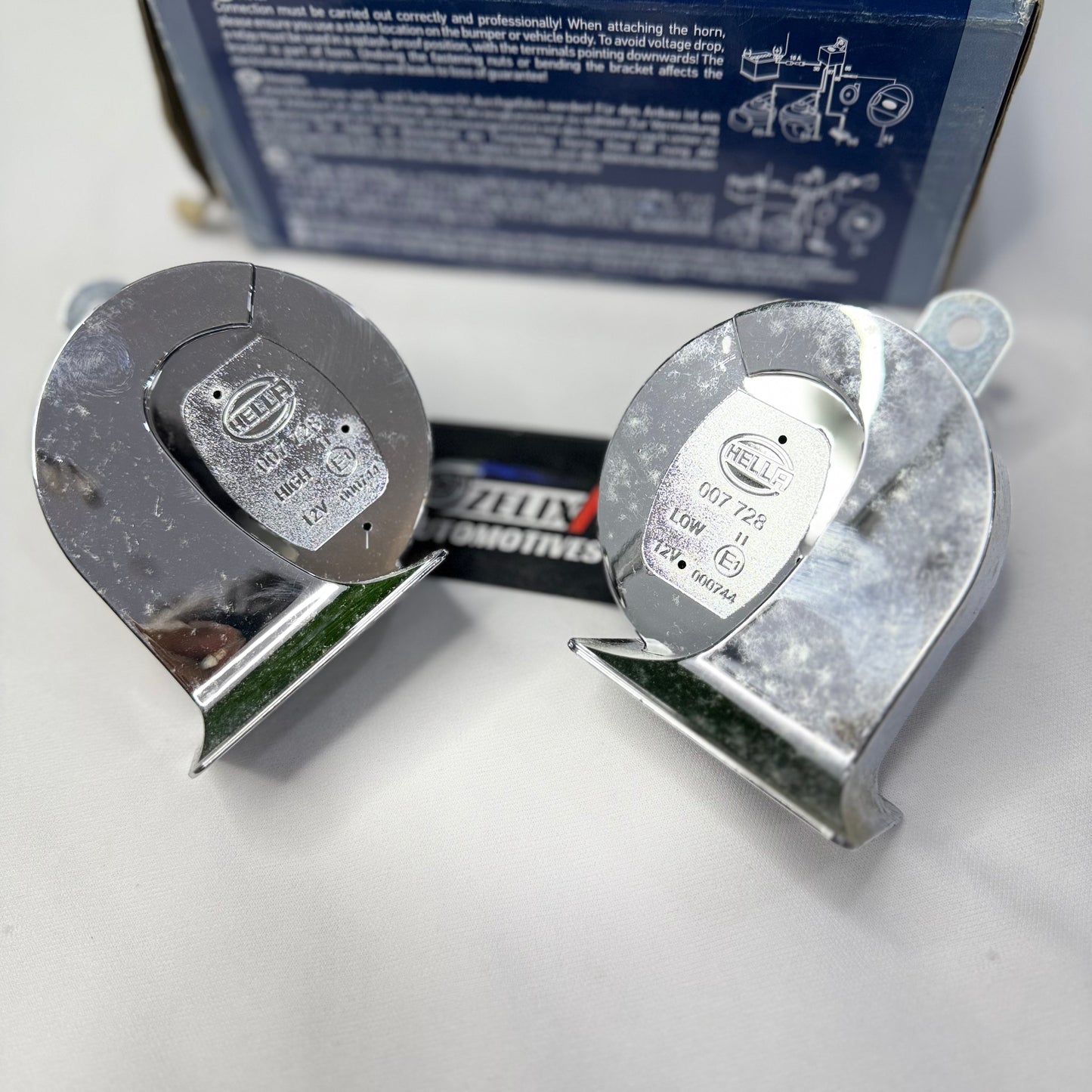 Hella Chrome Trumpet Horn Set