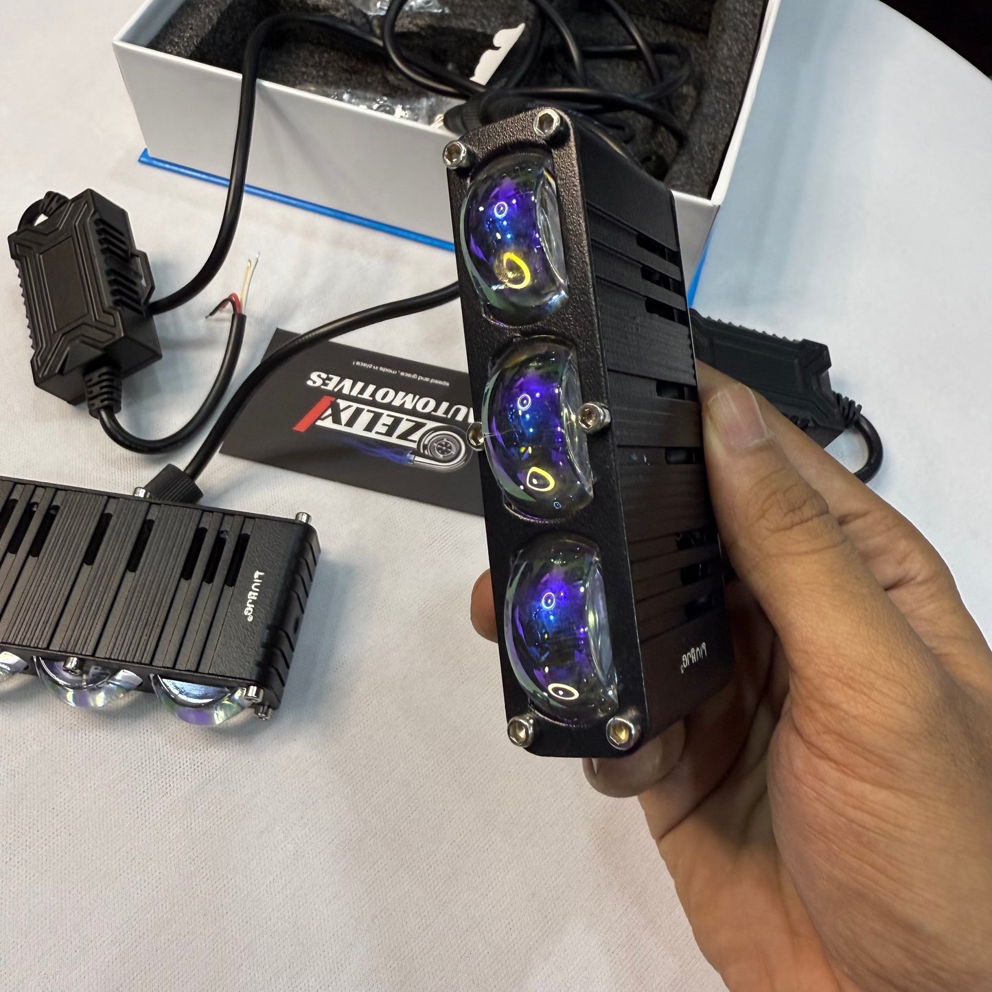 HJG Waymaker V4 3-LED Dual Color LED with Red Devil Eye