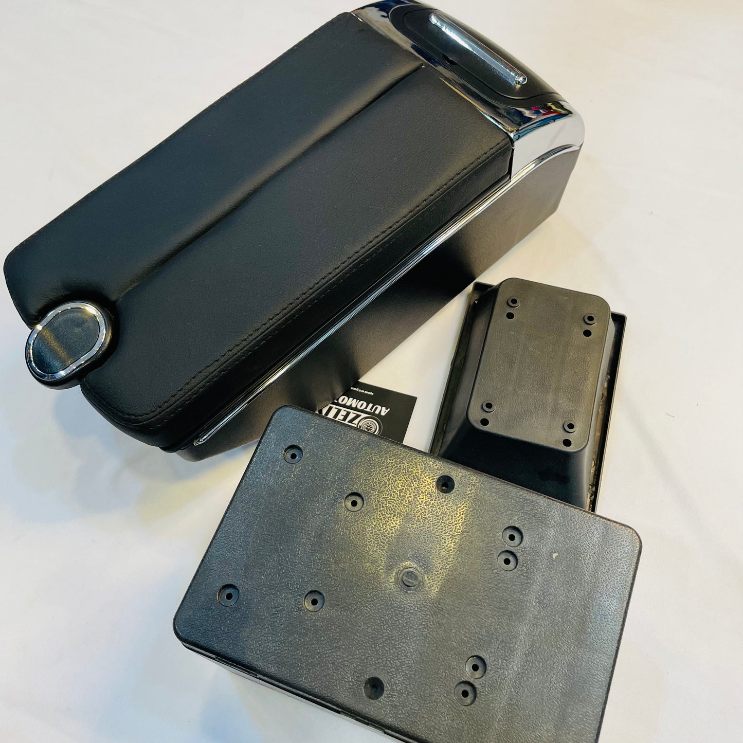 BMW-Style Universal Car Center Armrest Console – Adjustable Storage Box