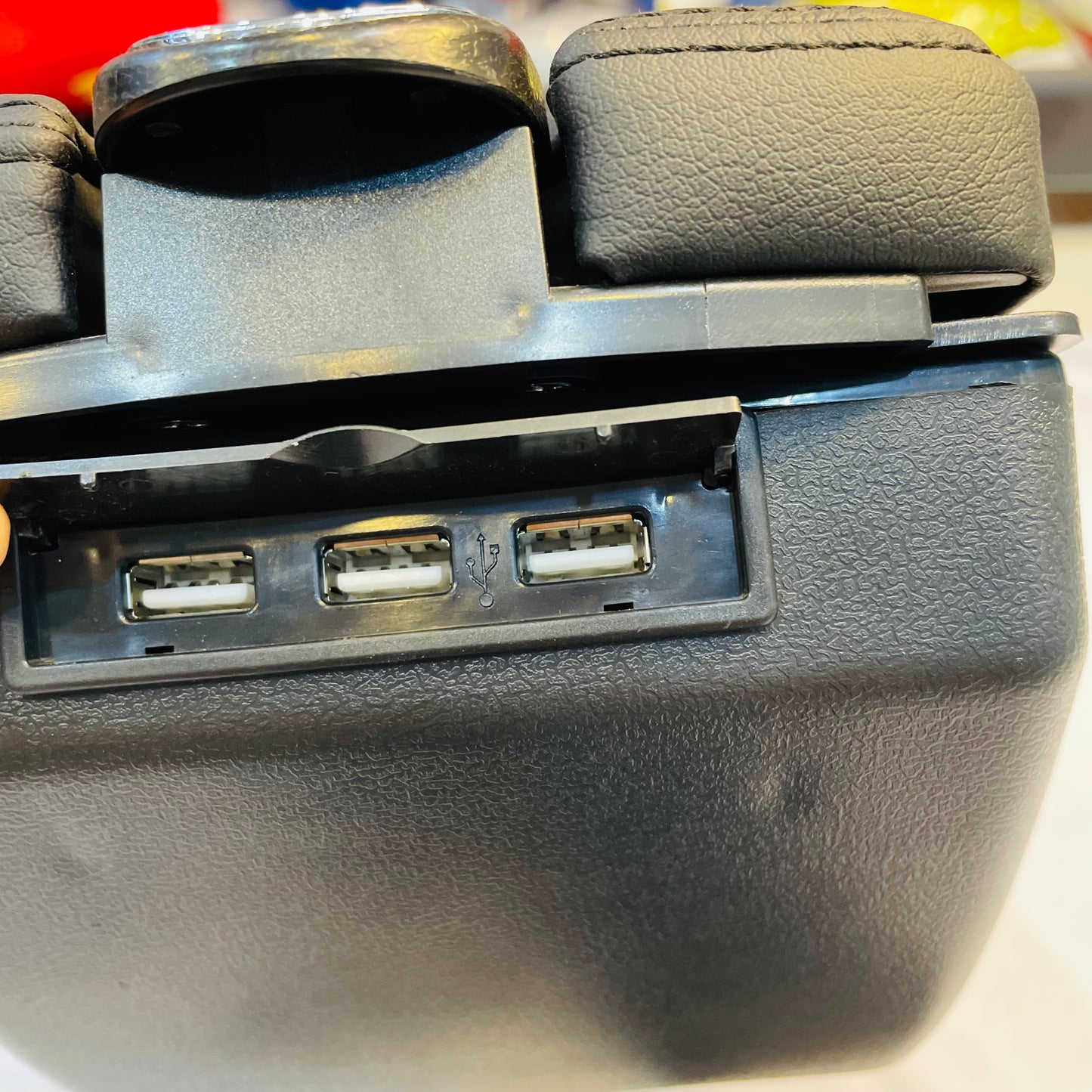 BMW-Style Universal Car Center Armrest Console – Adjustable Storage Box