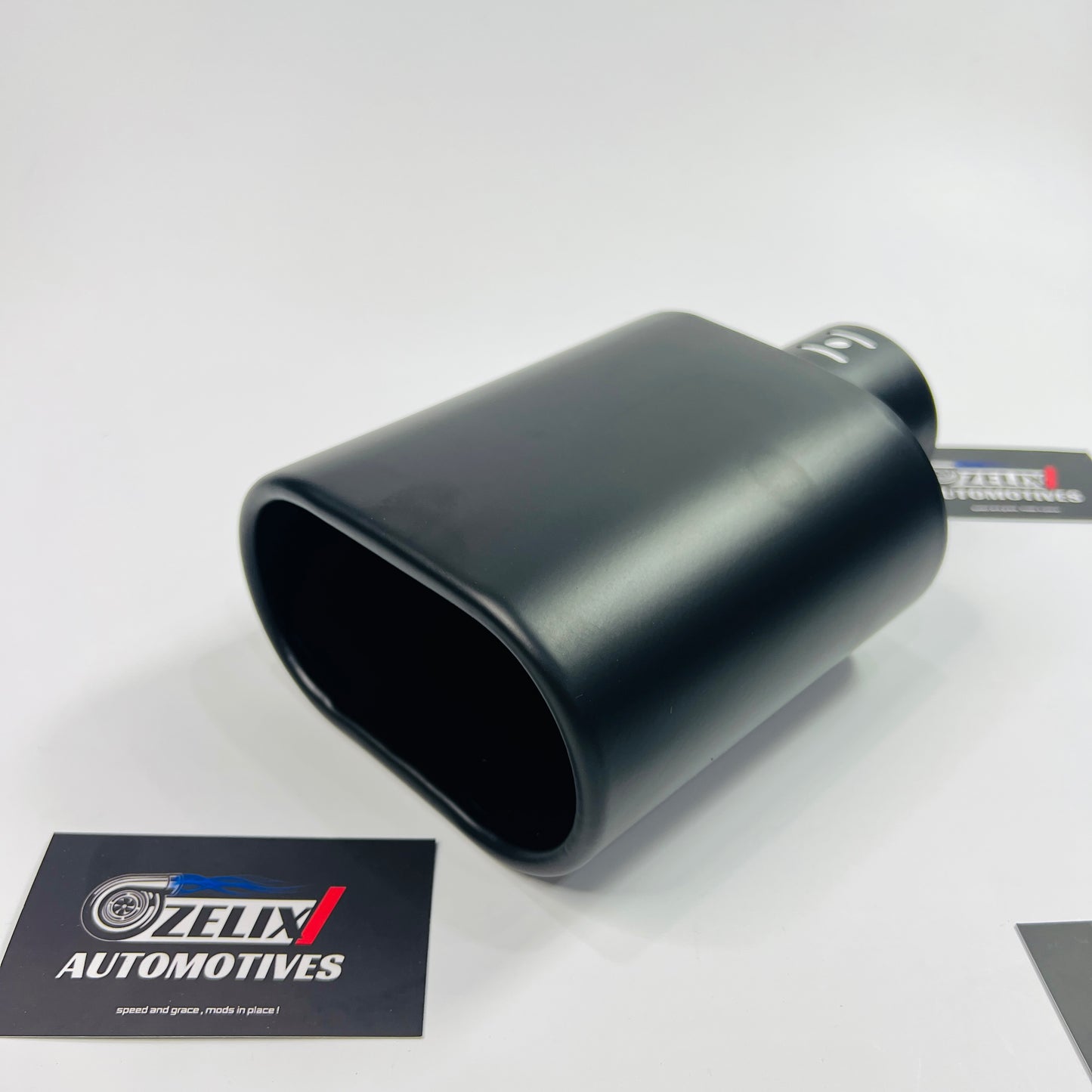 Side perspective showcasing the sleek contour and matte finish of the oval tip