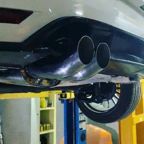 Included control module and remote kit for Borla Spit Fire Valvetronic system