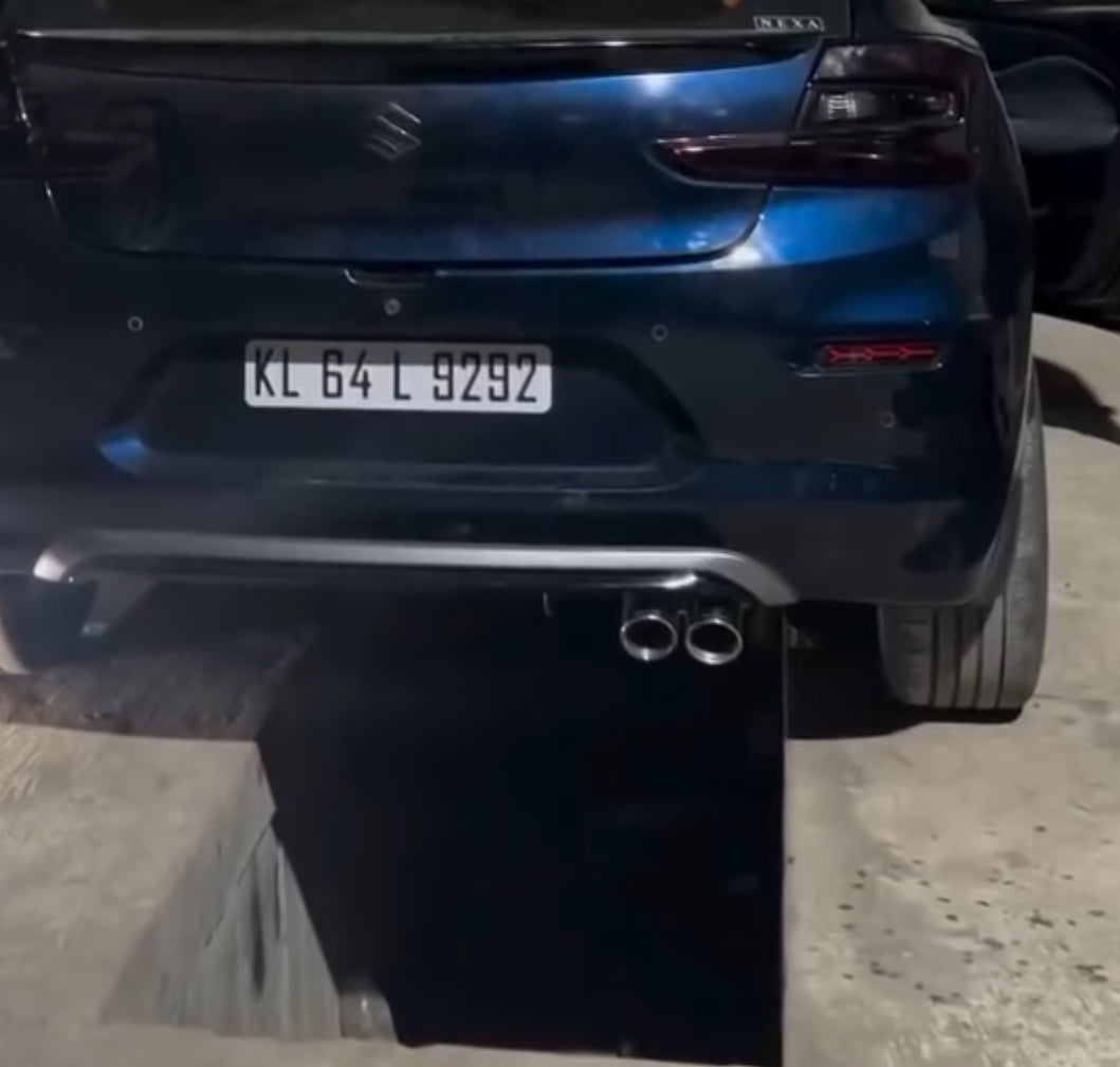 Remus Valvetronic dual-tip exhaust on white background