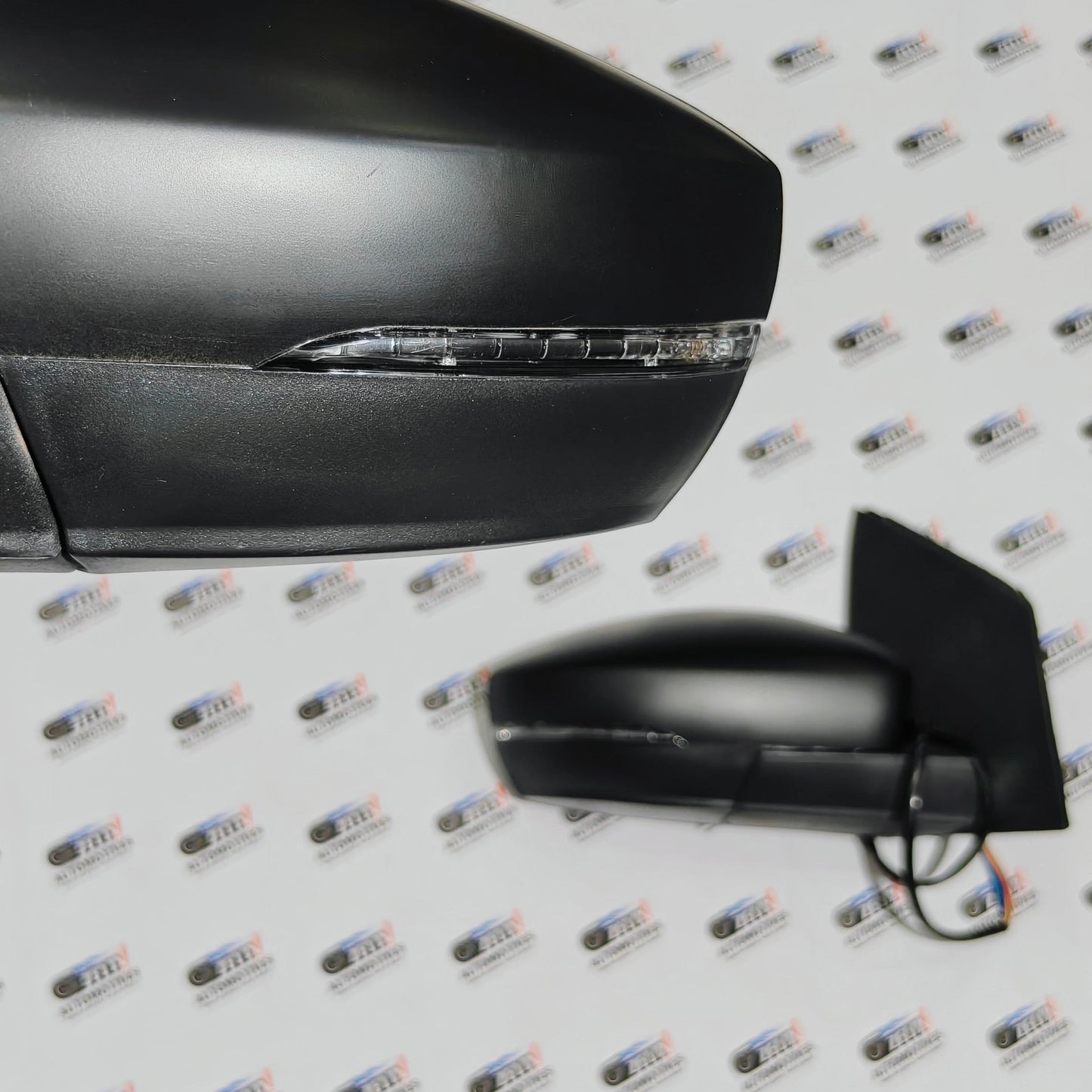 VW Polo, Vento, Ameo Side Automatic Mirrors (Pair) | Replacement Mirrors