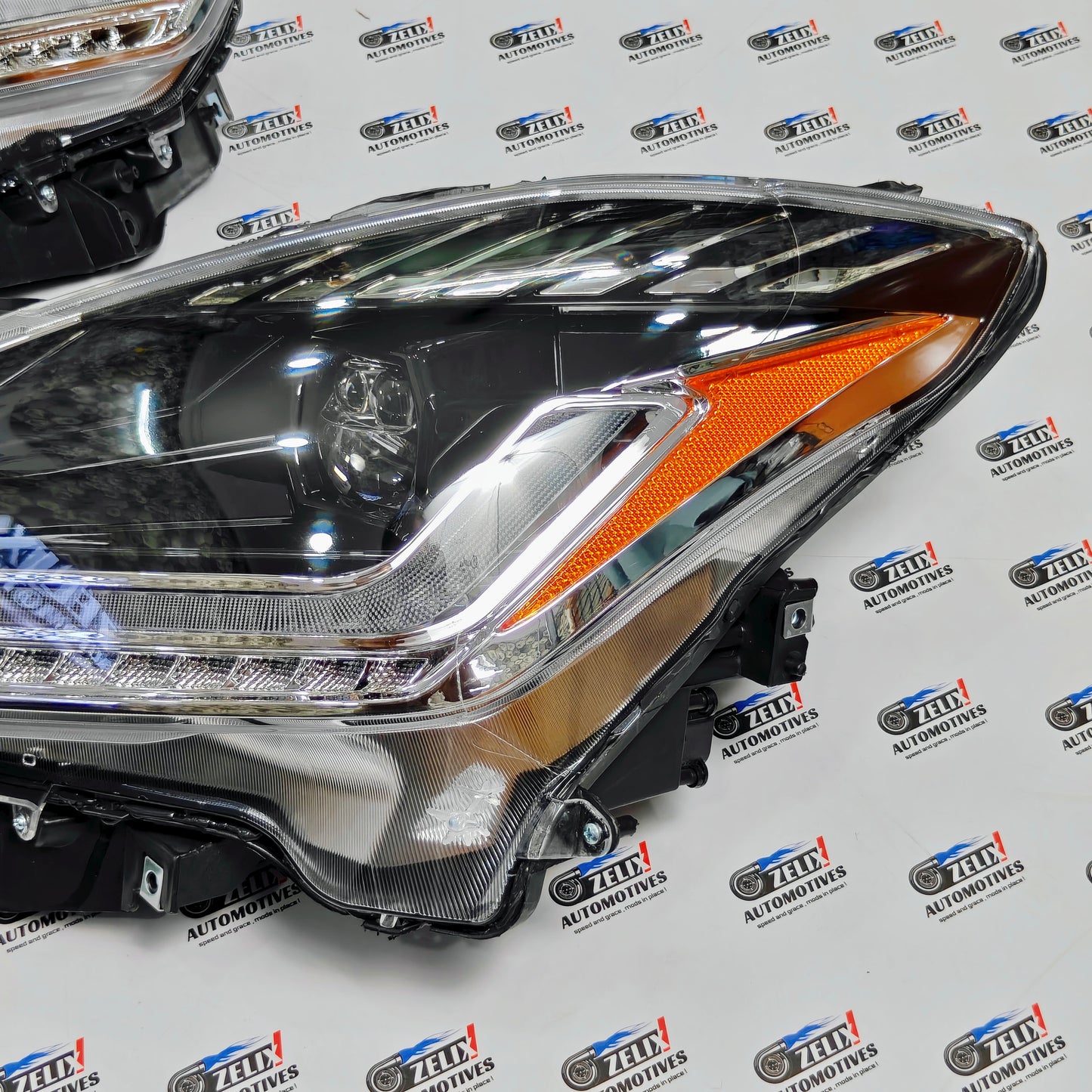 Suzuki Swift Lexus-Inspired Projector Headlights with DRLs | 2018+