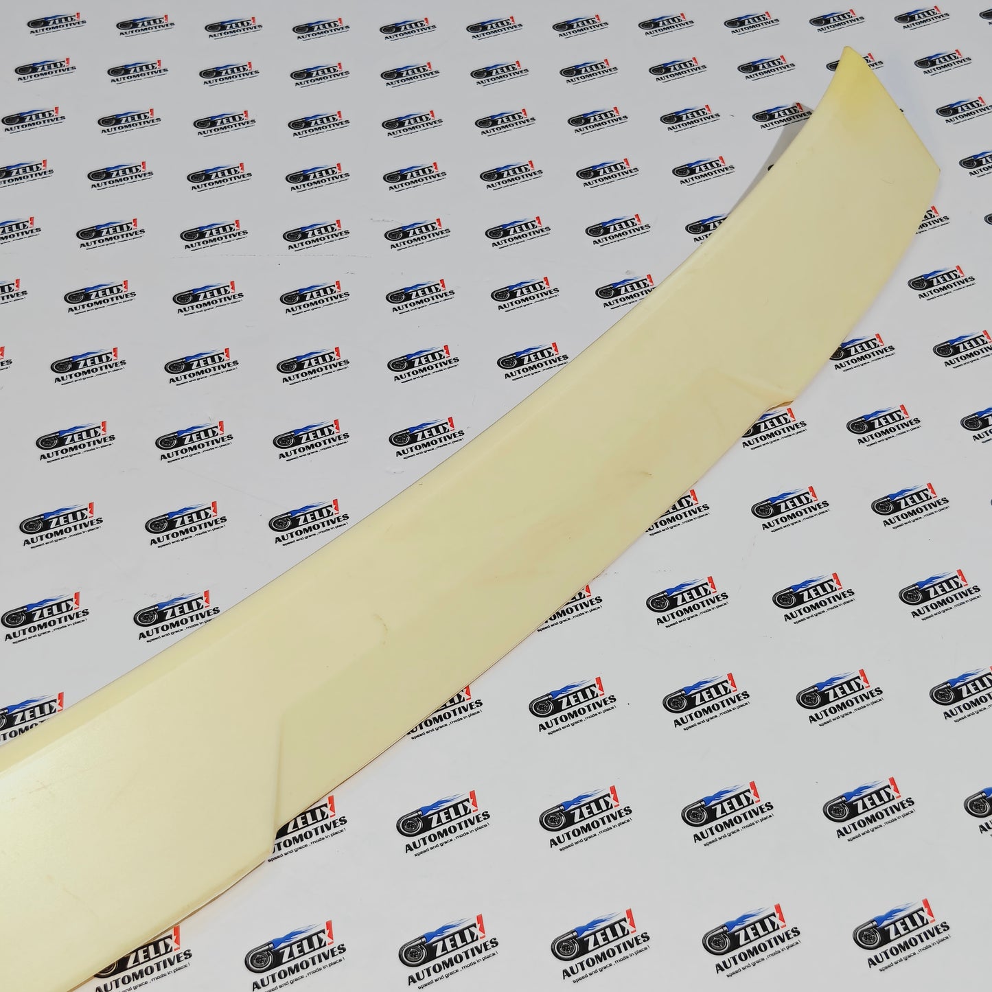 Skoda Octavia Roof Spoiler Compatible with 2015-2017 | Unpainted