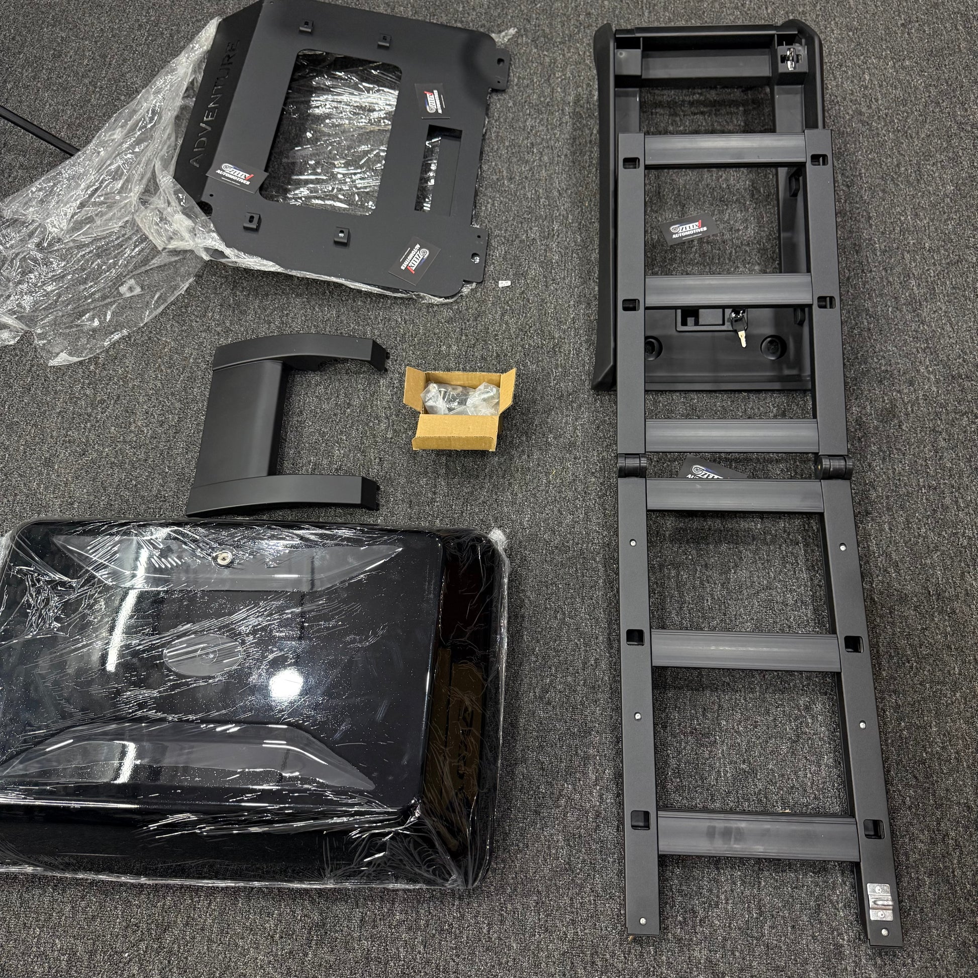 Thar ROXX Side Box And Ladder | Universal Aftermarket Off-Road Utility Kit.