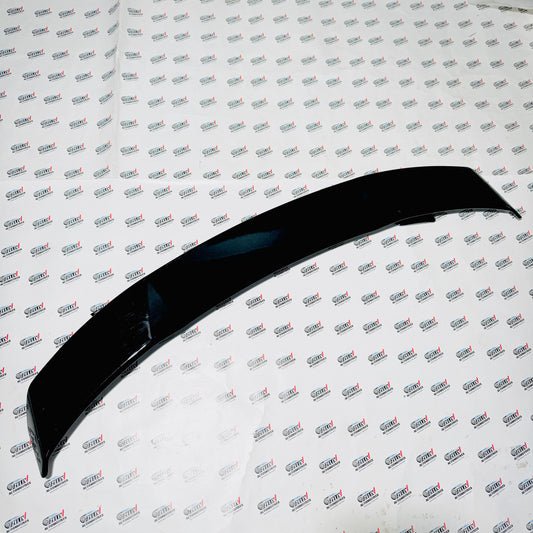 Universal Sedan Spoiler | Sporty Aerodynamic Design in Glossy Black
