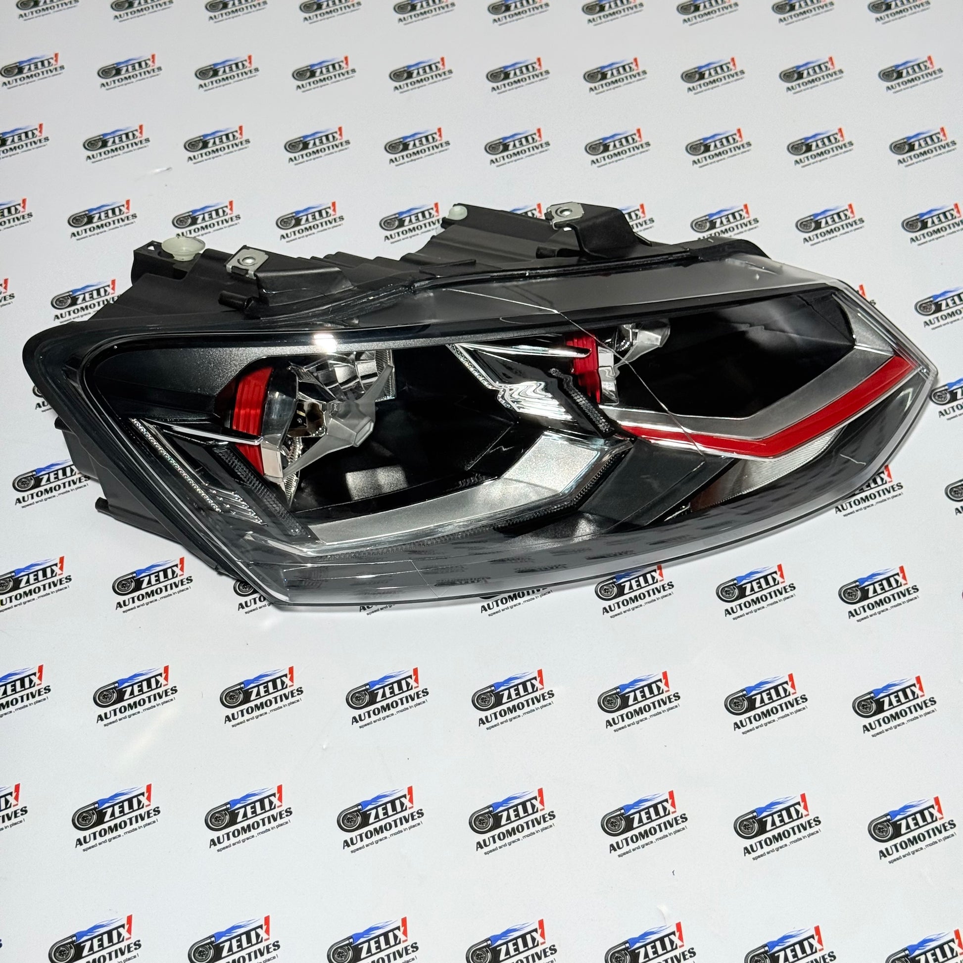 Vento headlight