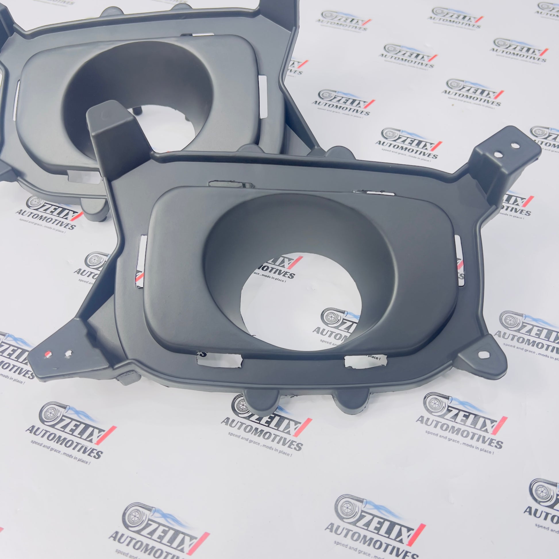 KIA Seltos Fog Lamp Bracket (Pair) | Old Model Aftermarket Mounting Brackets.