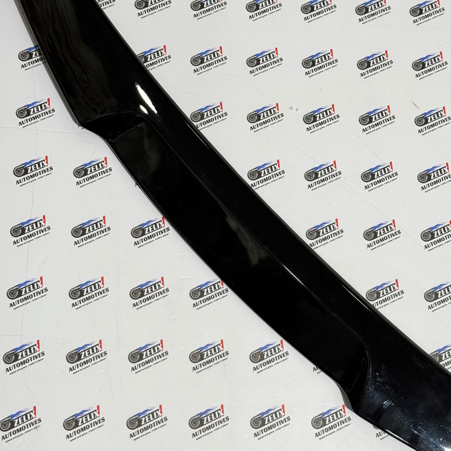 M4-Style Rear Spoiler Compatible With BMW G30 5-Series