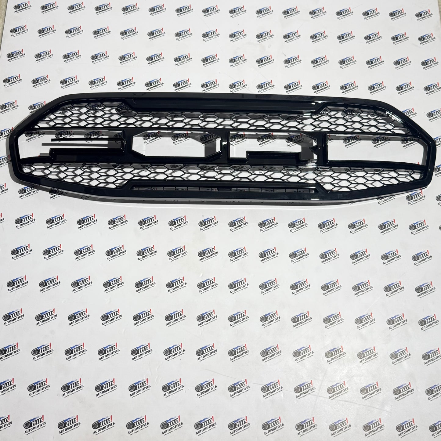 Ford Endeavour Honeycomb Design Front Grille Integrated LED Lights | Aftermarket Upgrade