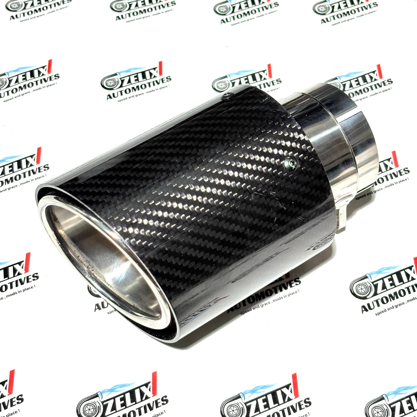 BORLA- CARBON FIBER Exhaust Tip – 64mm Inlet Universal Fit
