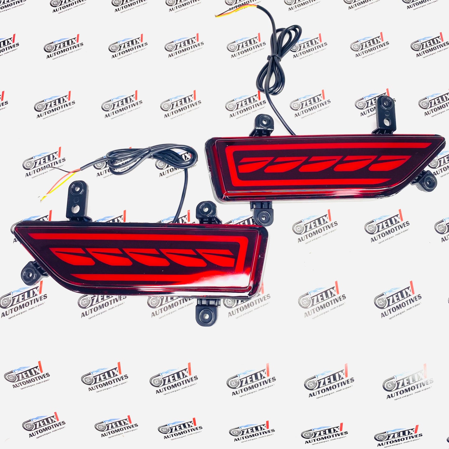 Mahindra XUV300 LED Rear Reflector Lights | Aftermarket Lights