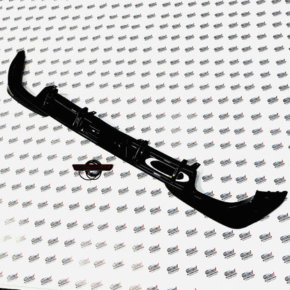 BMW 3 Series rear diffuser dual exhaust 2020+ 
