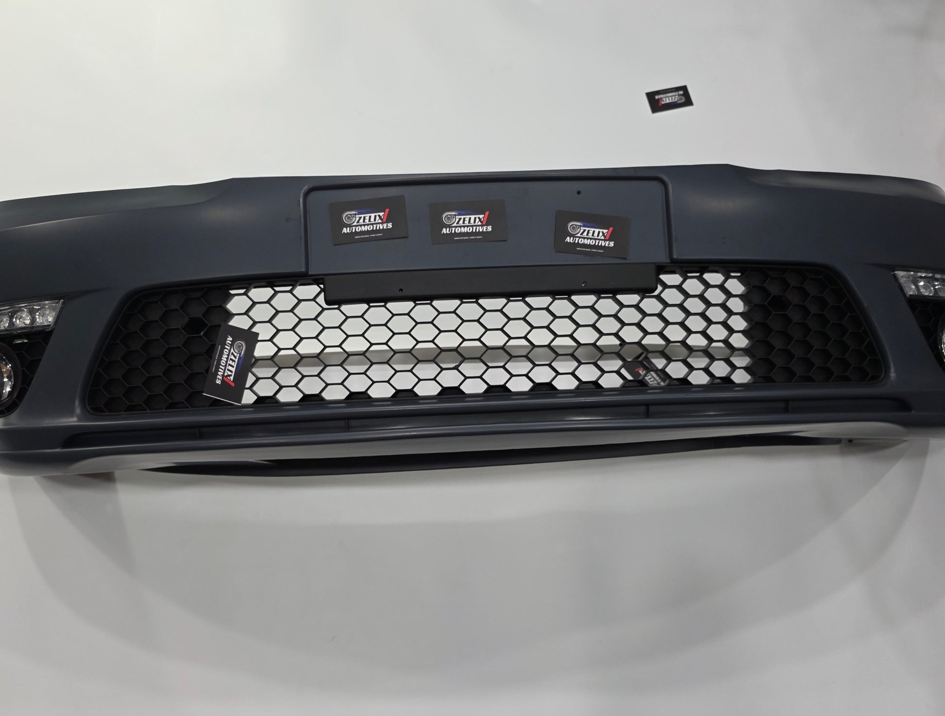 Laura VRS Bumper | Universal Aftermarket Front Bumper.