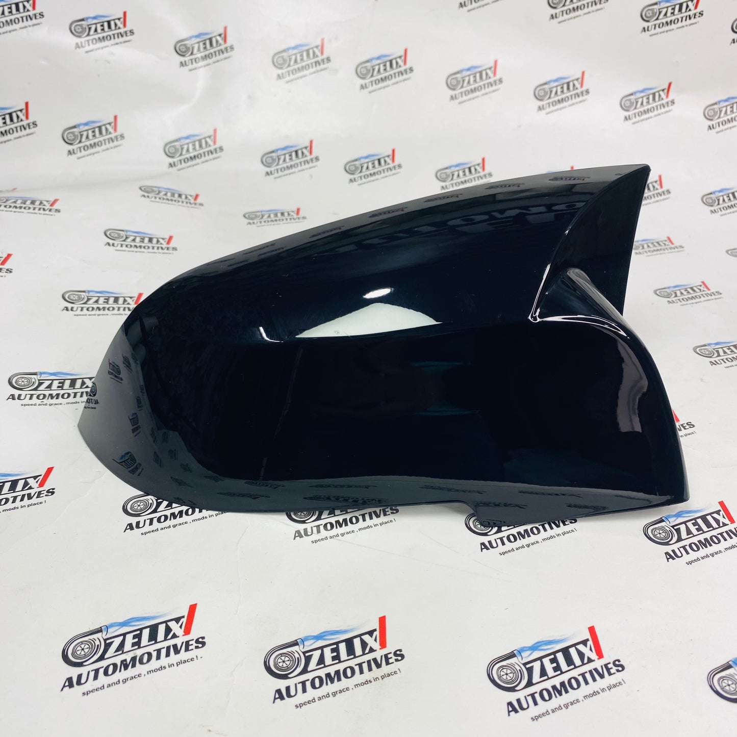 Aftermarket BMW F30 mirror cap set with LED turn Indicators 