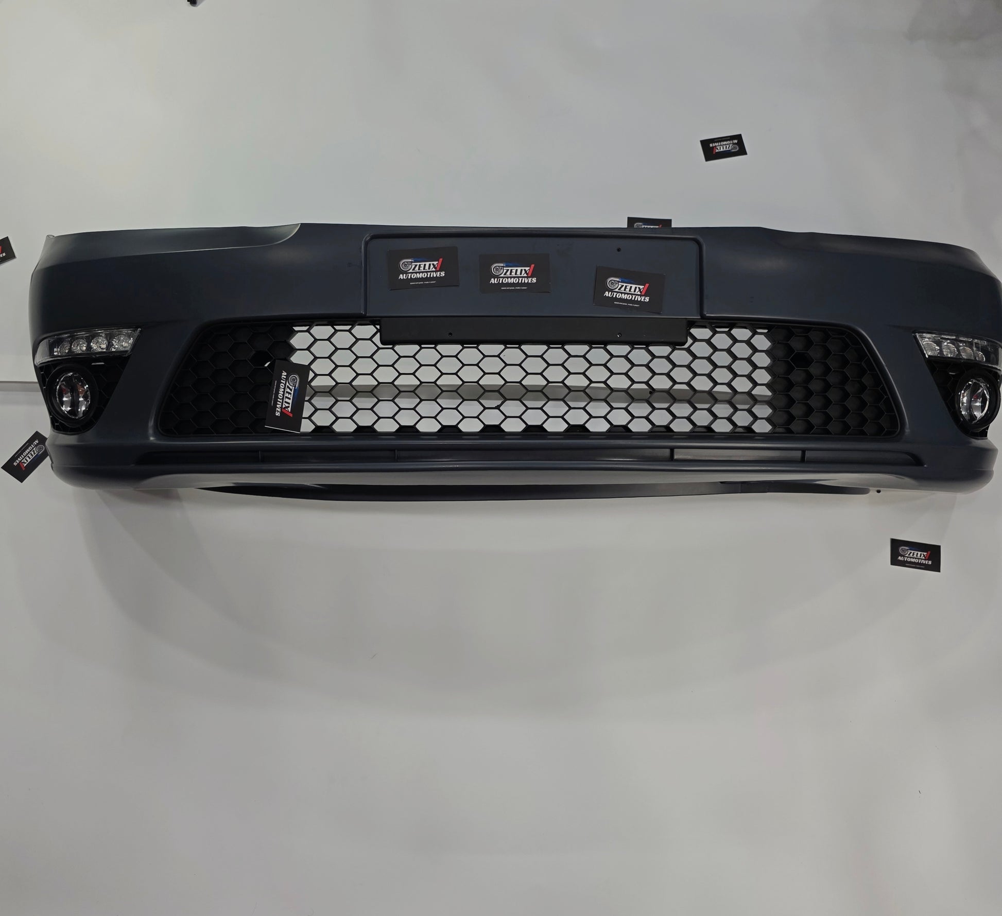 Laura VRS Bumper | Universal Aftermarket Front Bumper.