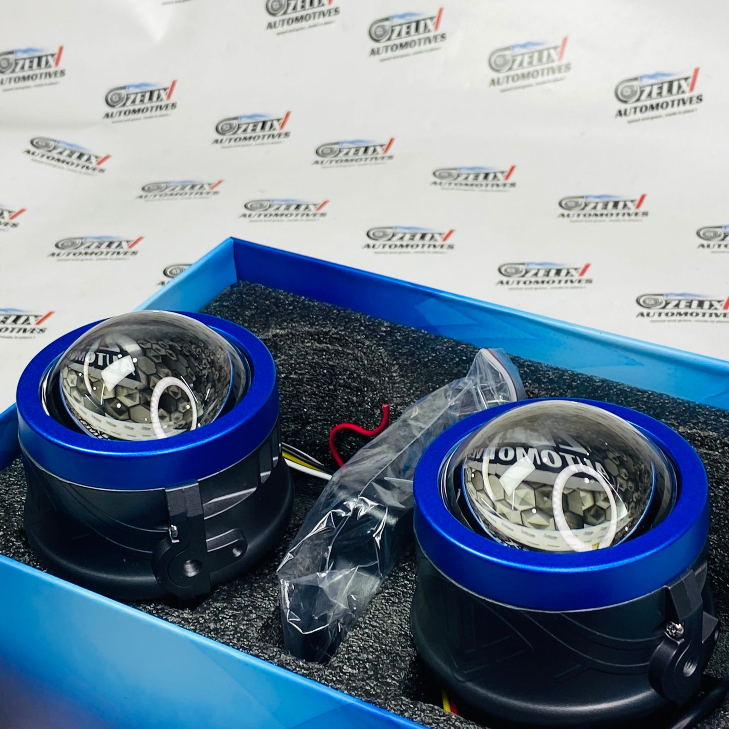 Advanced   Bi-LED fog lights with adjustable beam output