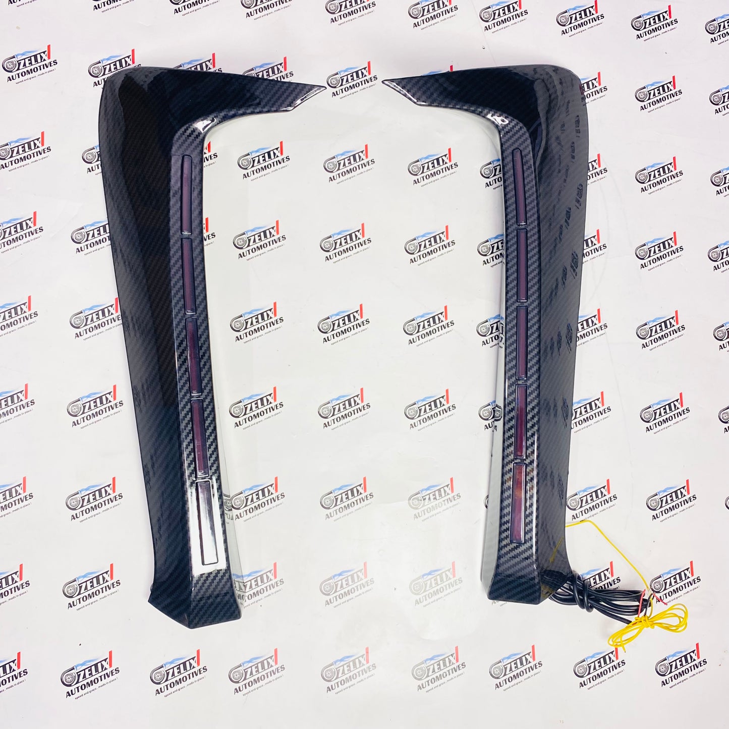 Toyota Innova Hycross Scanning LED Pillar Light Kit | Premium Dynamic Flow Effect