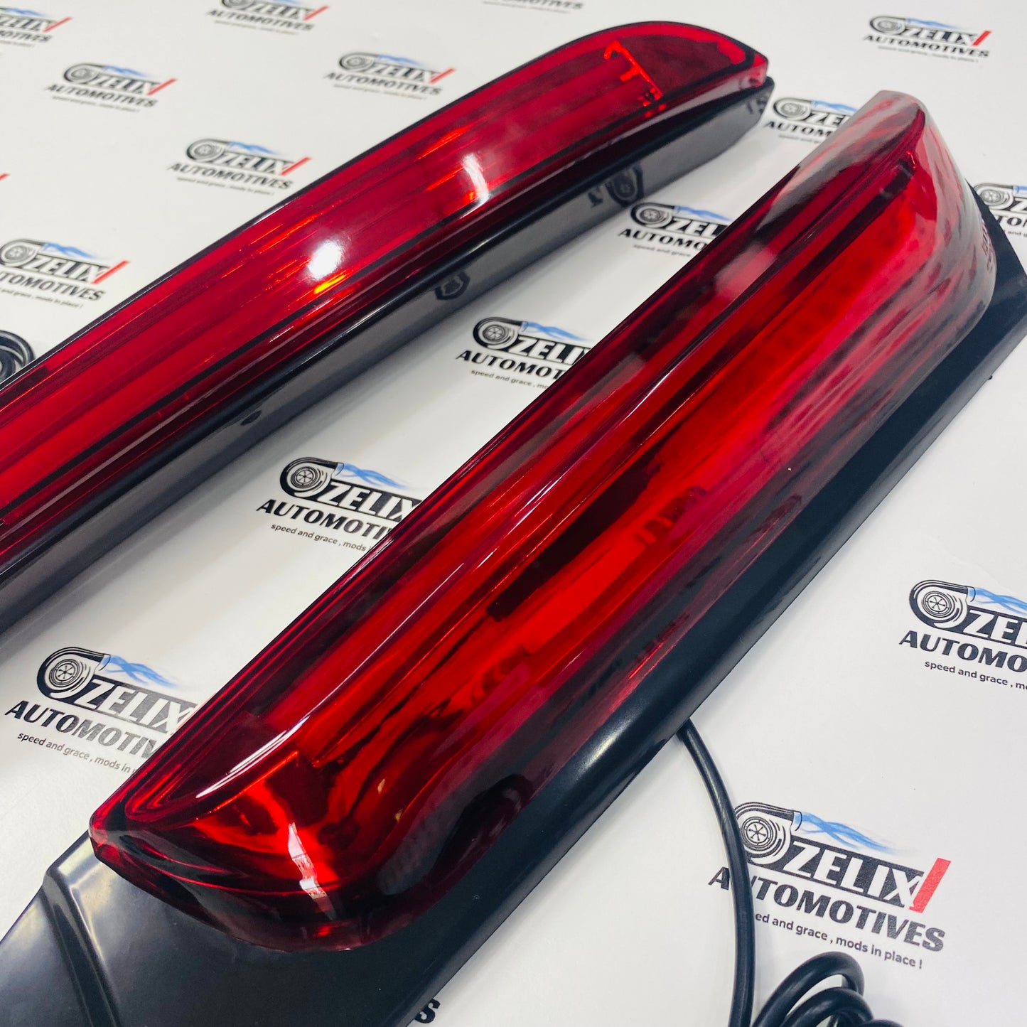 Fortuner aftermarket pillar lights new style 