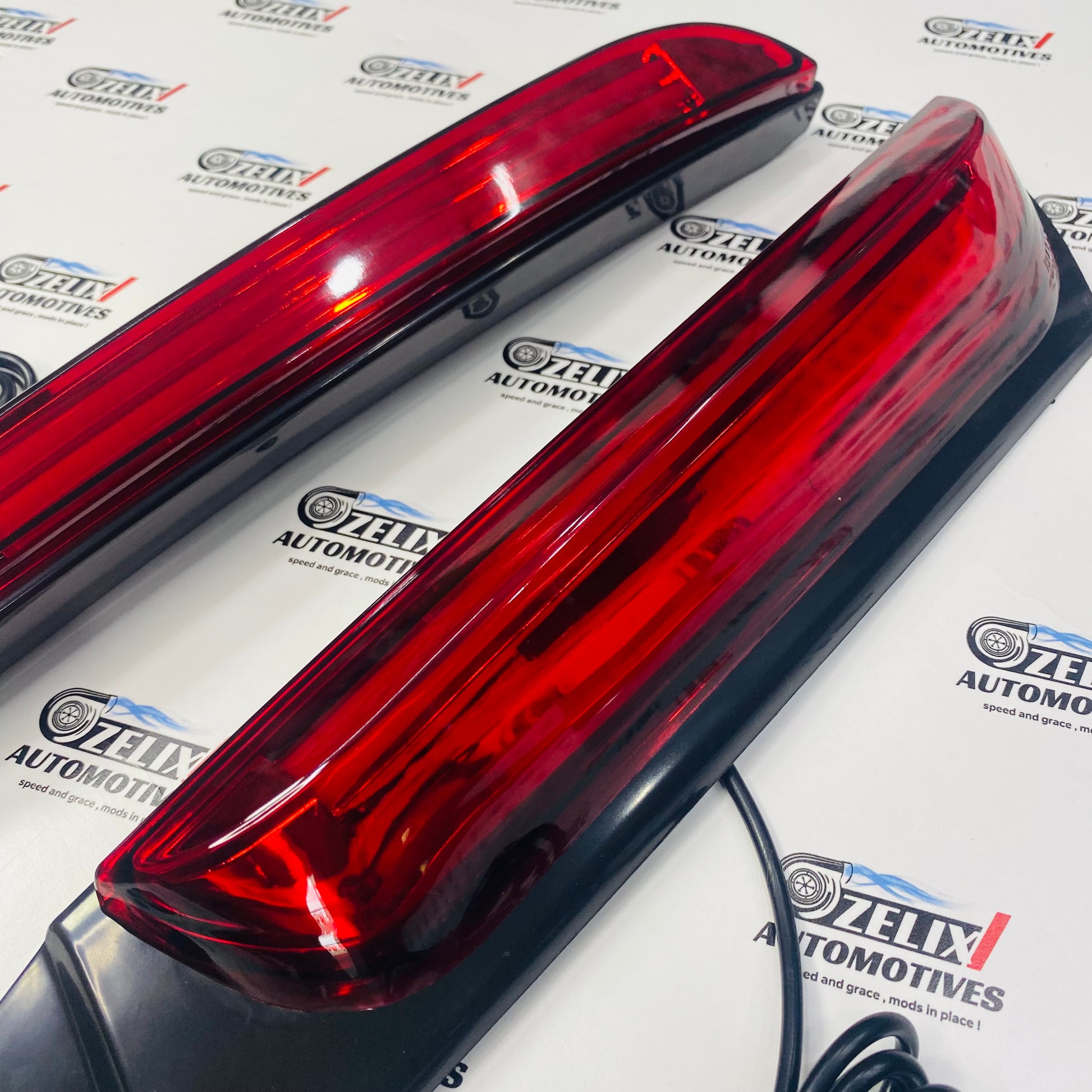 Fortuner aftermarket pillar lights new style 