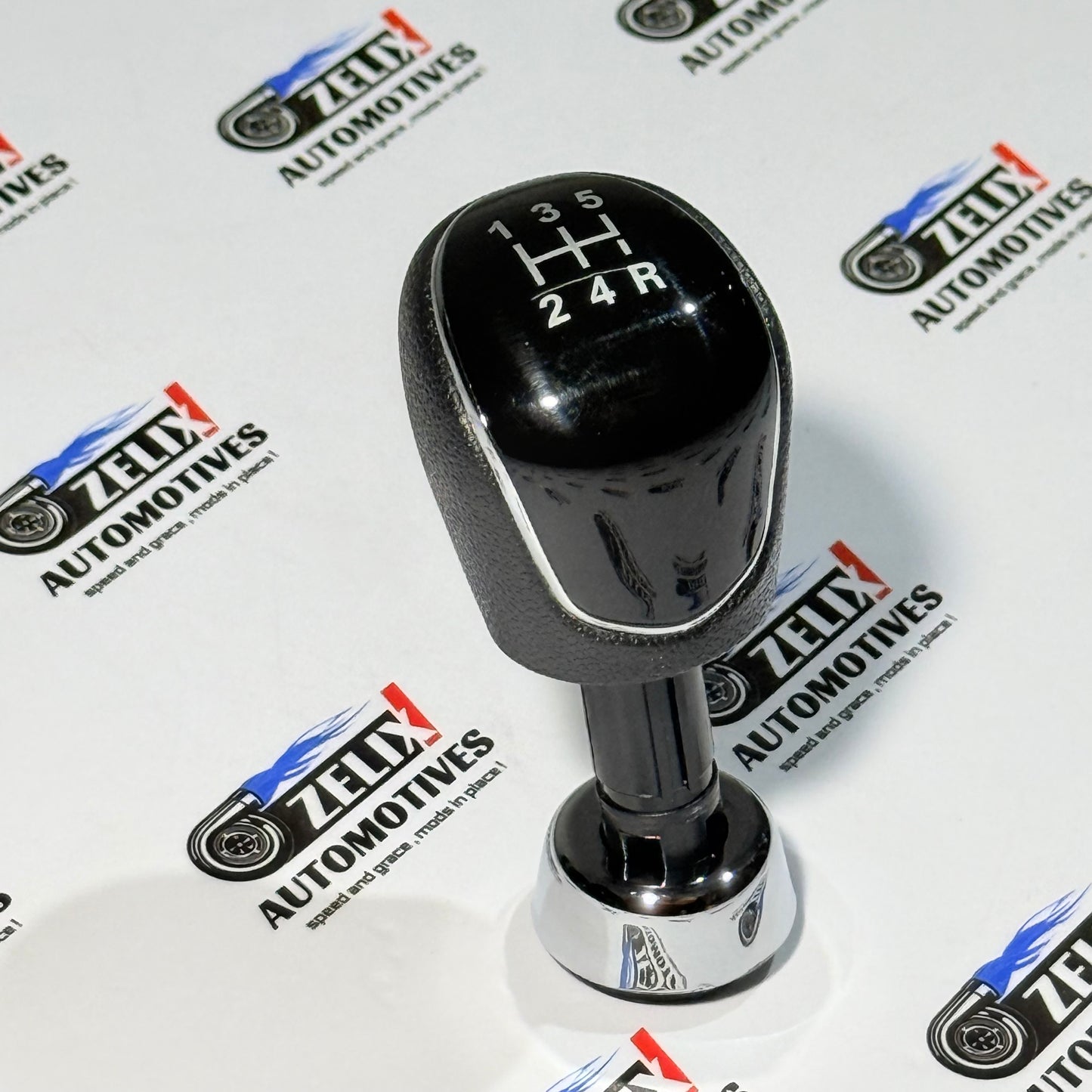 Hyundai i10 Sports Gear Knob | Enhances interior appearance