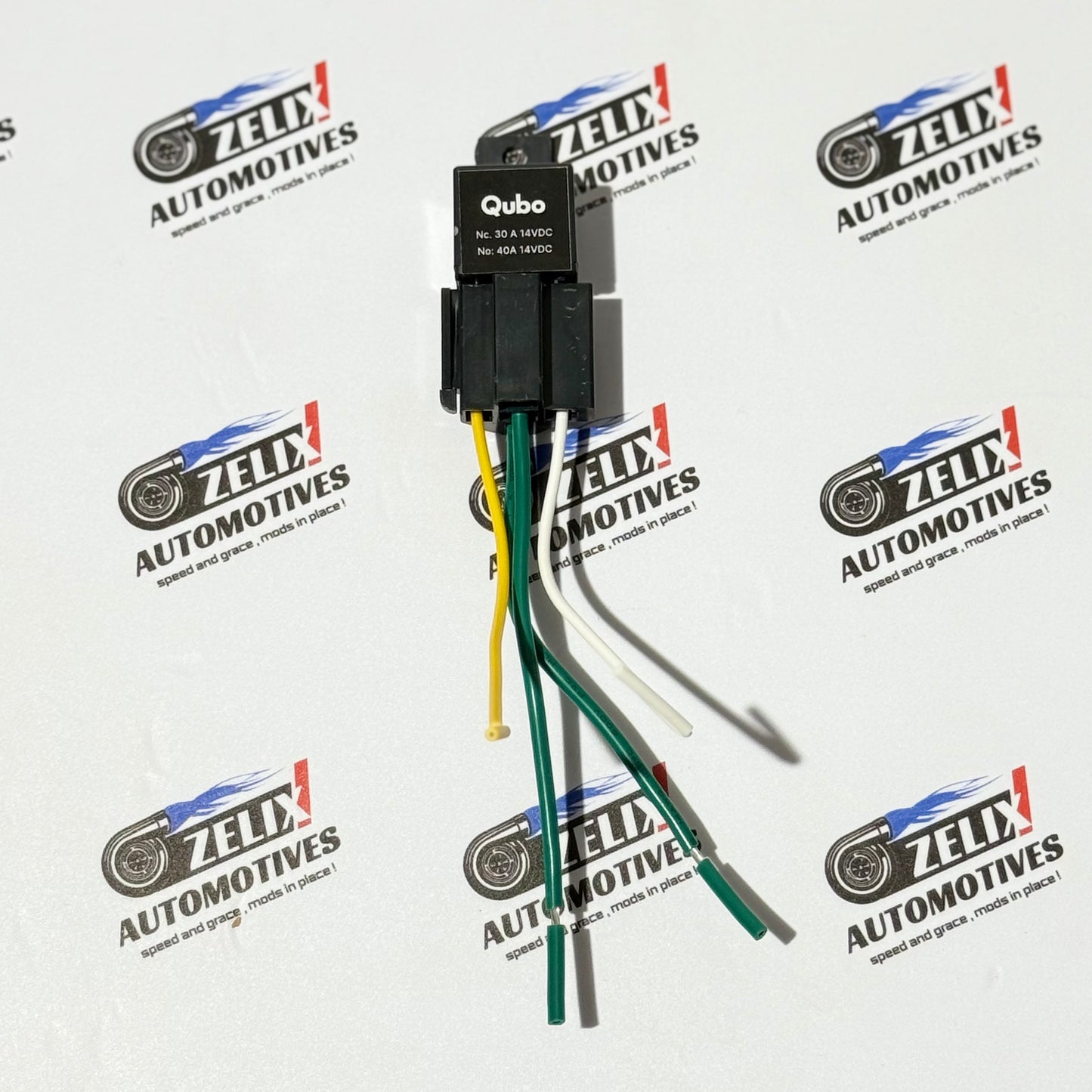 Qubo Car GPS Tracker | Real-Time Vehicle Tracking 24×7 | Equipped With Smart Features