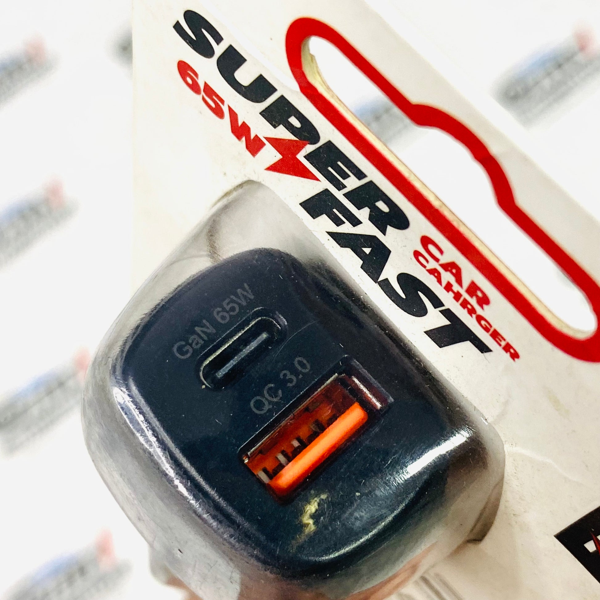 Zimmer car charger with dual USB fast charging ports