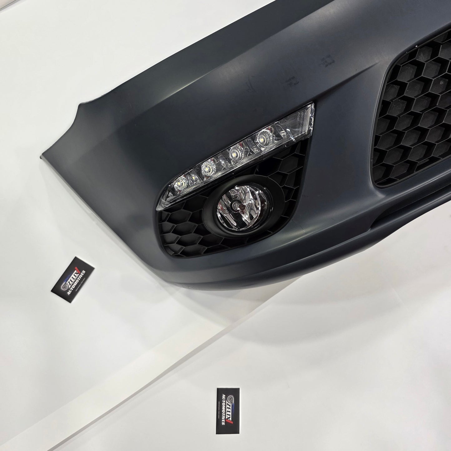 Laura VRS Bumper | Universal Aftermarket Front Bumper.