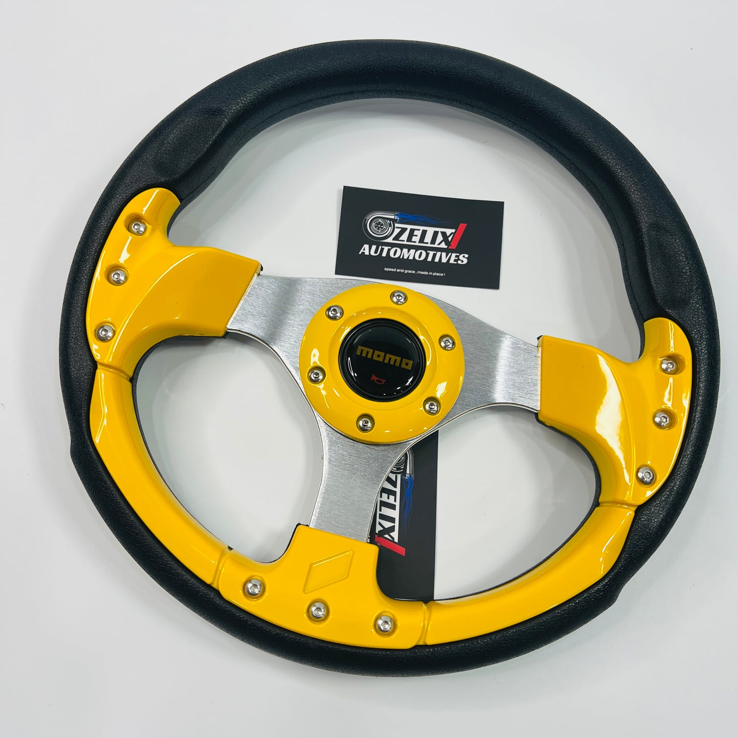 MOMO 12 Inch Round Universal Steering Wheel