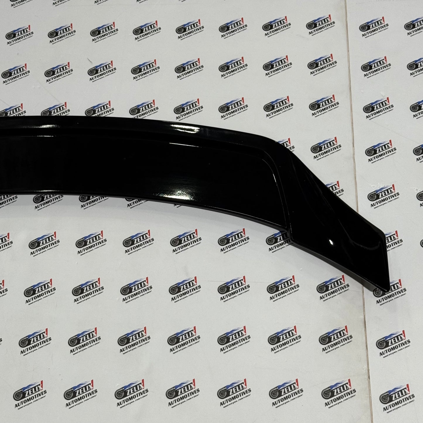Hyundai Verna Duck Tail-Style Rear Spoiler | Compatible with 2017+