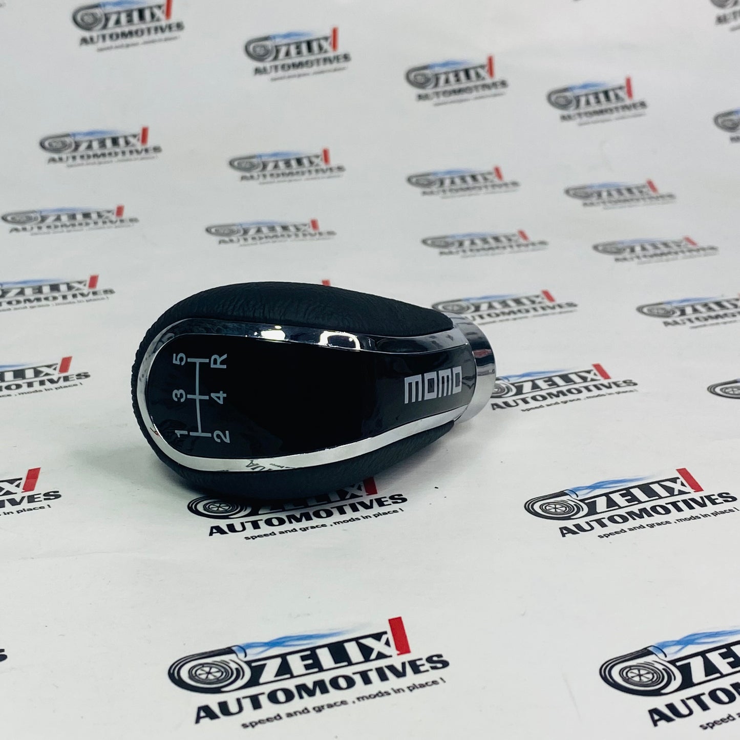 MOMO 5-Speed aftermarket shift knob for manual car 